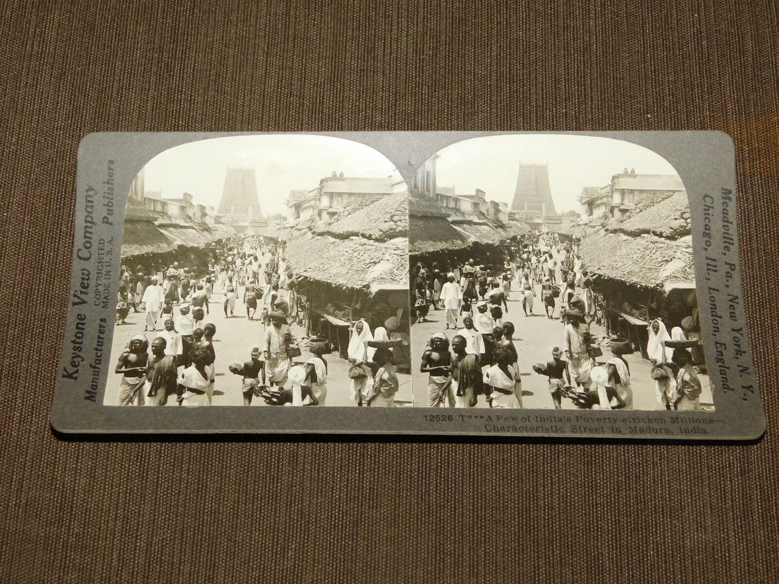 VINTAGE STEREOVIEW STEREOSCOPE CARD POVERTY STRICKEN MADURA INDIA