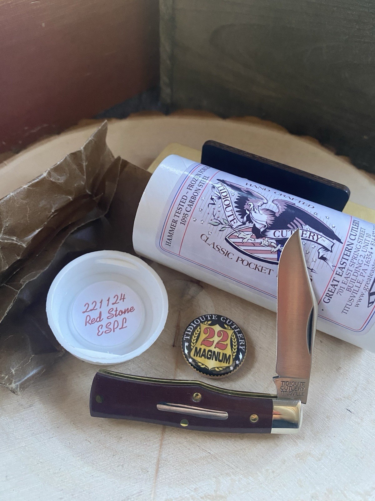 GEC Great Easterly Cutlery 22 Magnum Tidioute Red Stone ESPL Carbon 221124 Pin