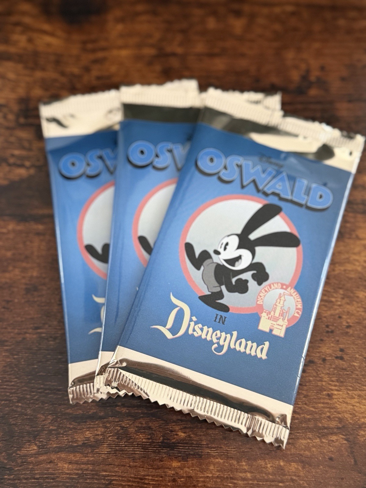 2026 Disney D23 Expo Exclusive Honda Center Oswald 4 Card Packs Sealed X3 2026 Disney D23 Expo Exclusive Honda Center Oswald 4 Card Packs Sealed X3