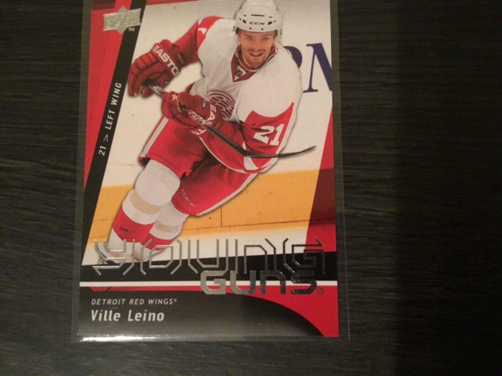 09-10 UD Young Guns Ville Leino Detroit Red Wings