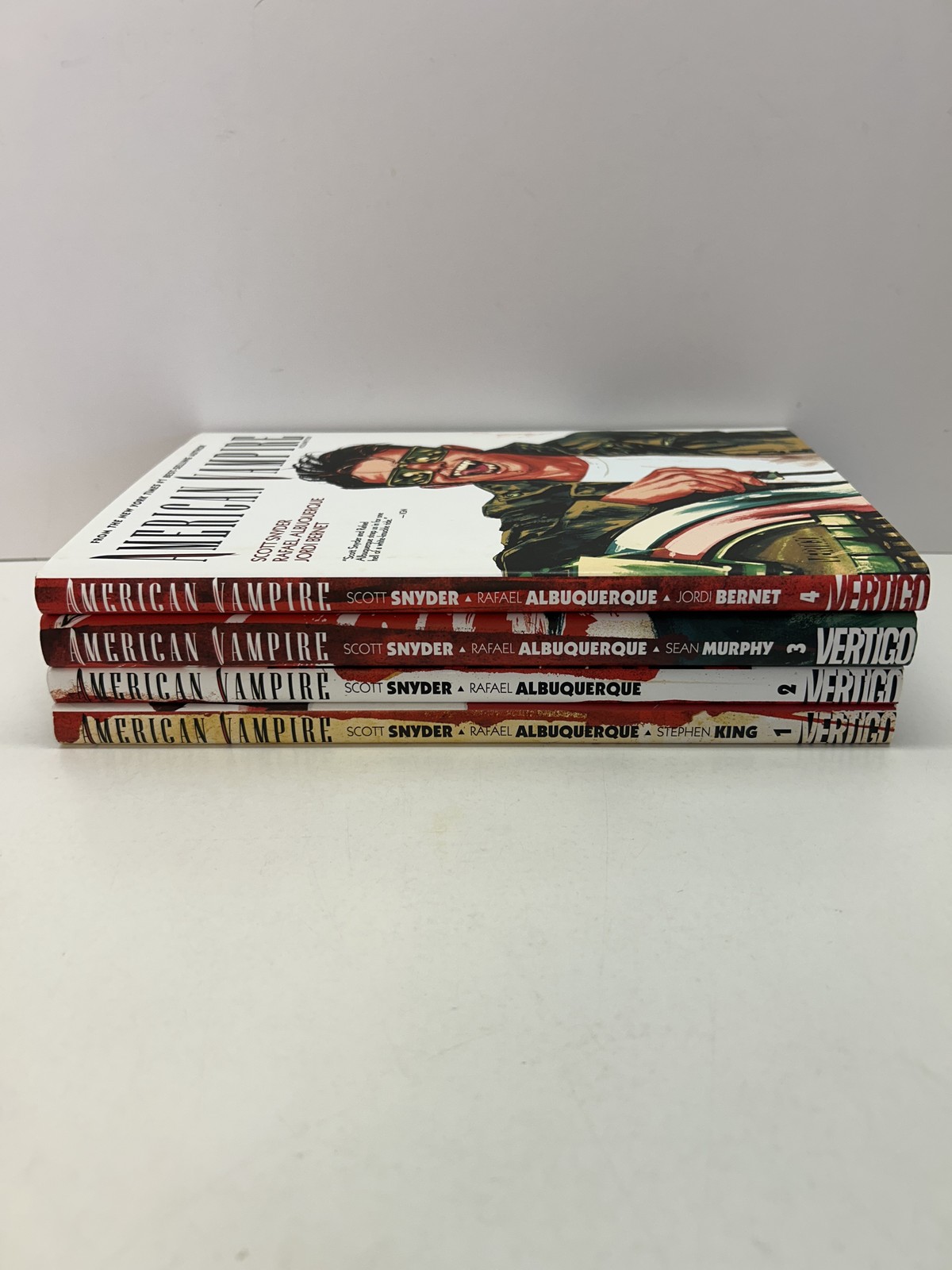 American Vampire Hardcover Lot Vol 1 2 3 4 Scott Snyder Vertigo DC Comics American Vampire Hardcover Lot Vol 1 2 3 4 Scott Snyder Vertigo DC Comics