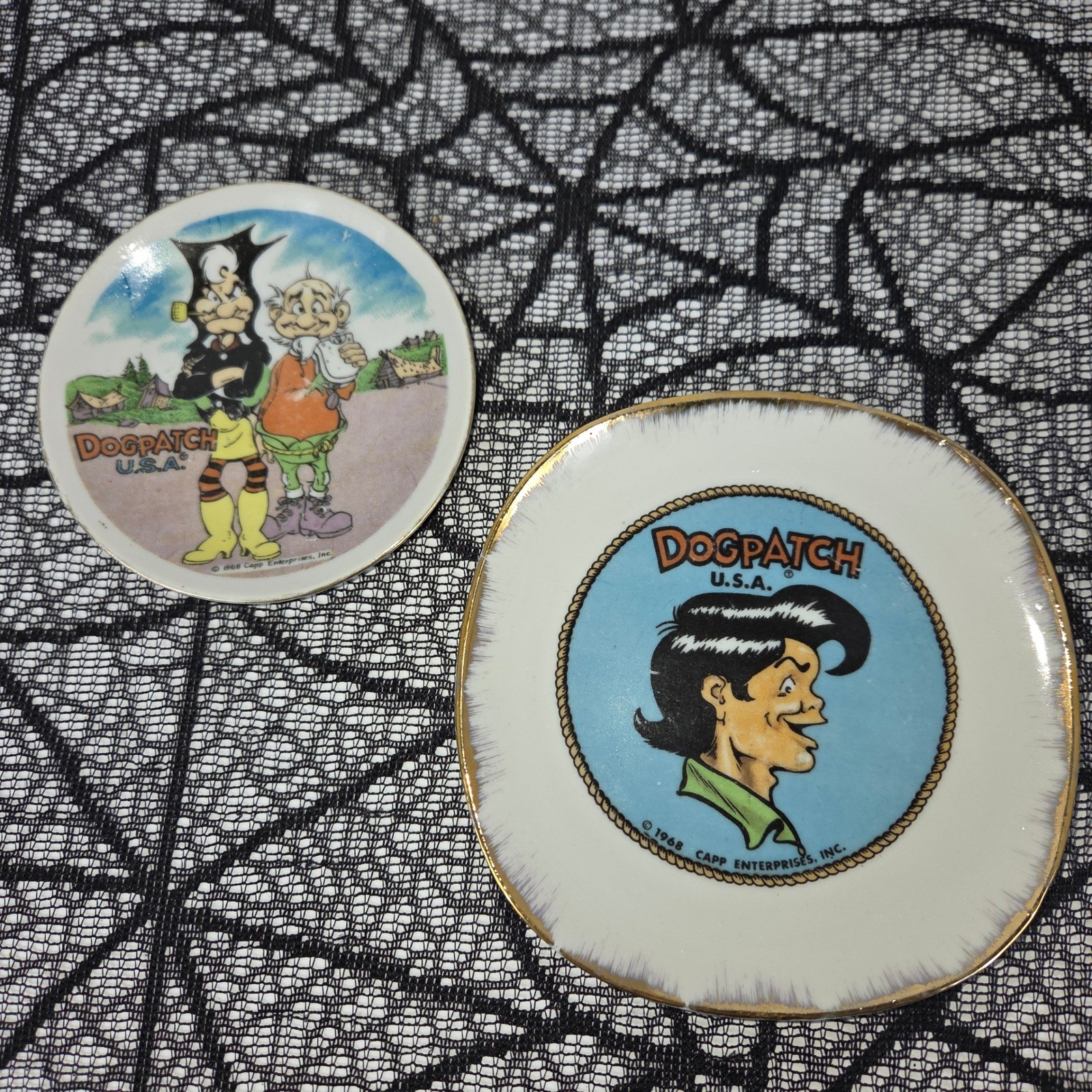 Vintage 1968 Dogpatch USA Li\'l Abner Souvenir Mini Plates Set of 2 Japan Vintage 1968 Dogpatch USA Li\'l Abner Souvenir Mini Plates Set of 2 Japan
