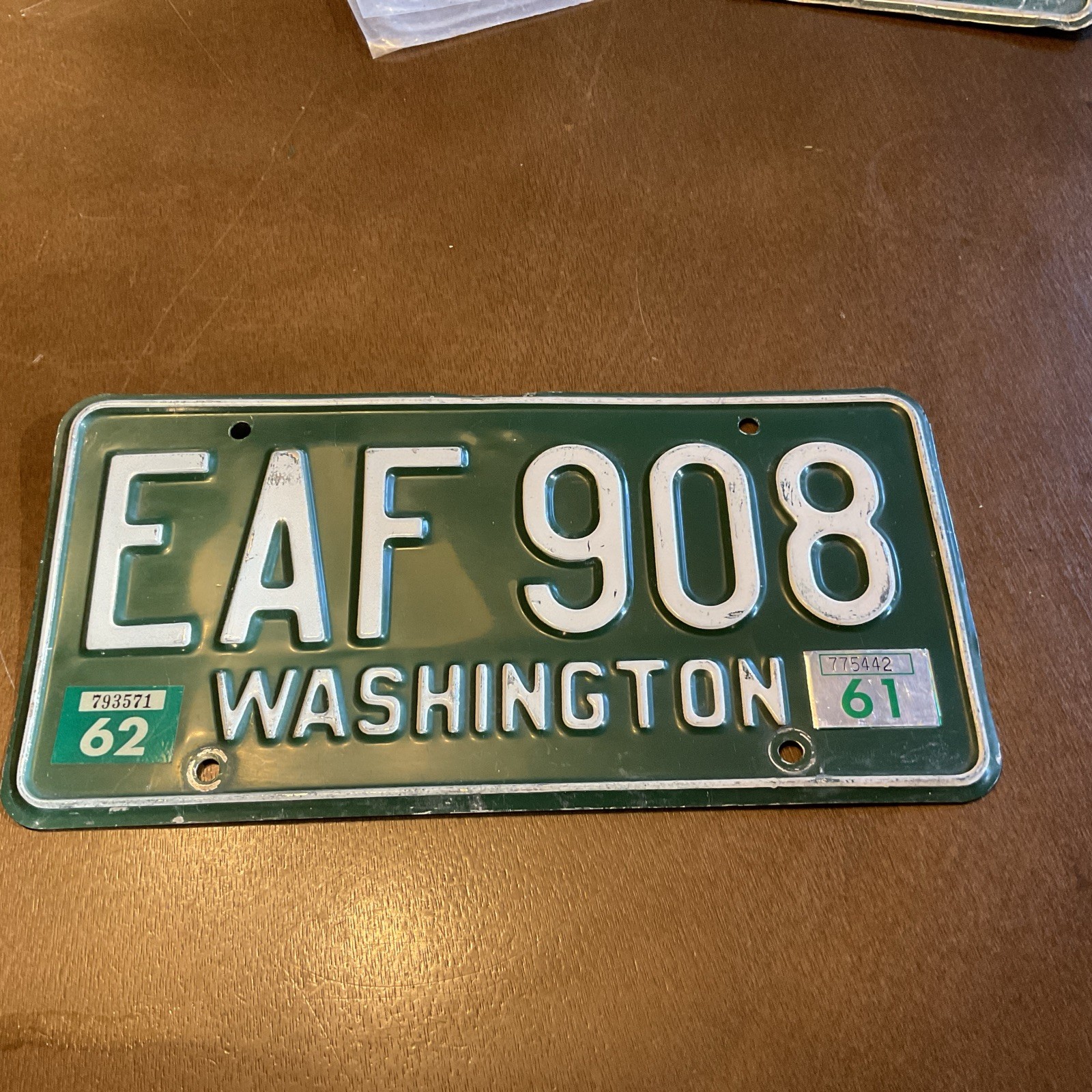 VINTAGE 1958-1962 WASHINGTON STATE LICENSE PLATE EAF908 Yakima County VINTAGE 1958-1962 WASHINGTON STATE LICENSE PLATE EAF908 Yakima County