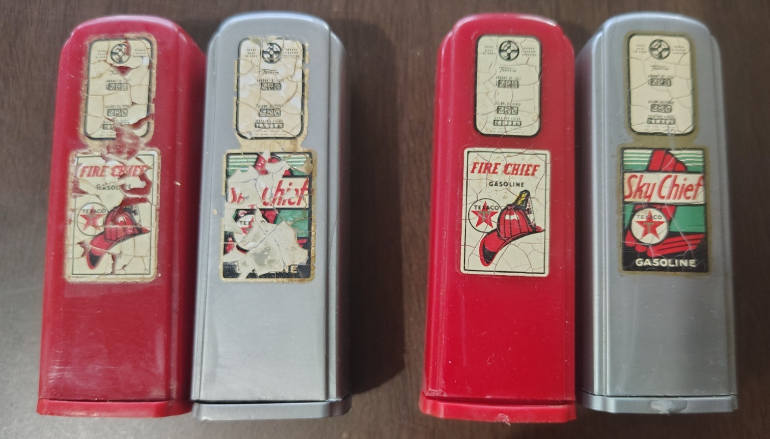 2 Vintage Texaco Fire-Chief Sky Chief Gas Pump Salt & Pepper Shakers Buster's NH 2 Vintage Texaco Fire-Chief Sky Chief Gas Pump Salt & Pepper Shakers Buster's NH