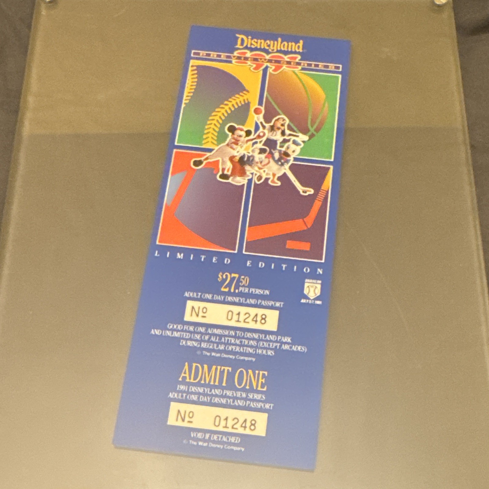 Disneyland 1991 Preview Series entry ticket complete with 5 Cards Disneyland 1991 Preview Series entry ticket complete with 5 Cards