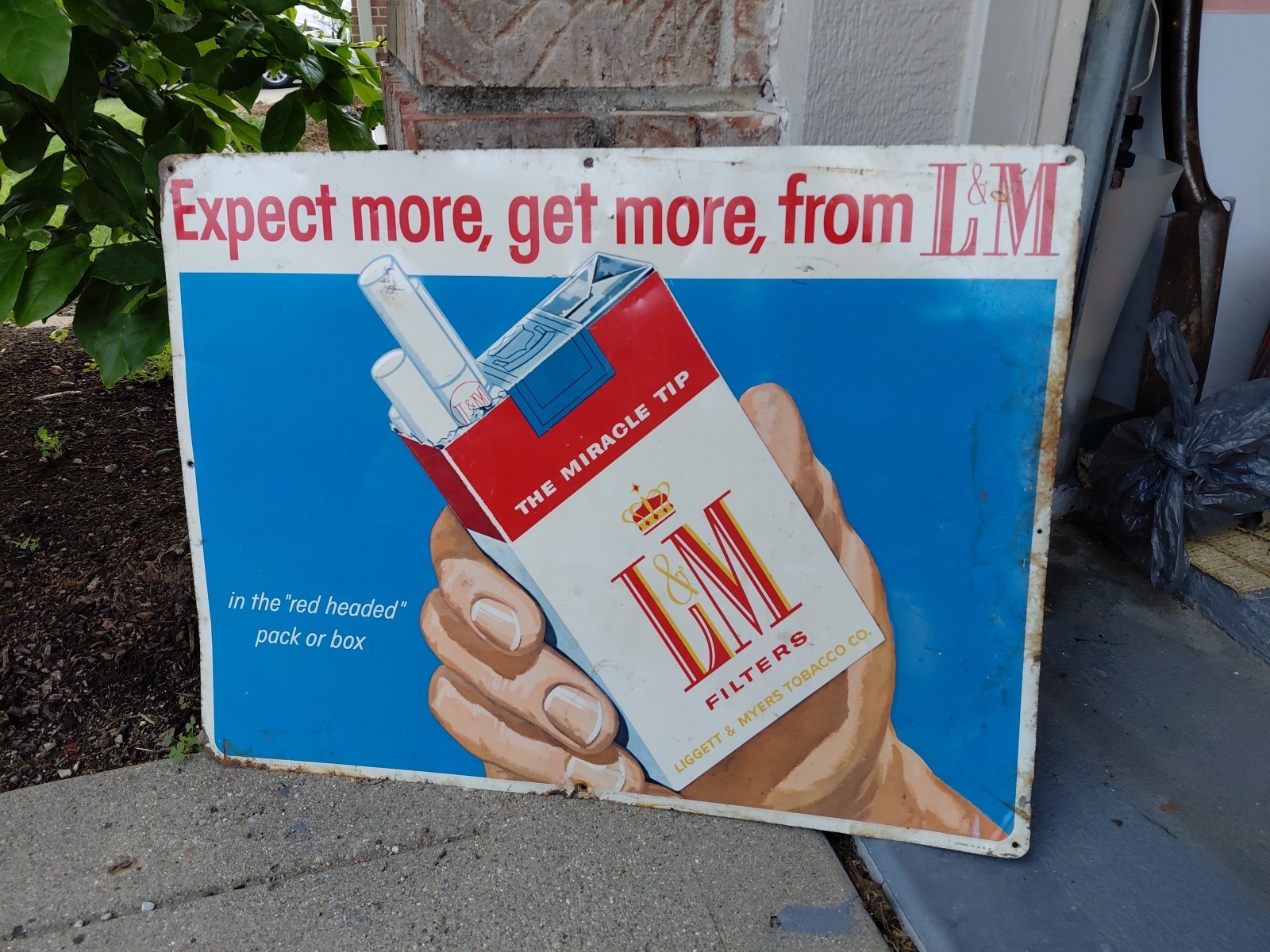 c.1950s Original Vintage L&M Cigarettes Sign Metal Embossed Tobacco Litho Hand c.1950s Original Vintage L&M Cigarettes Sign Metal Embossed Tobacco Litho Hand