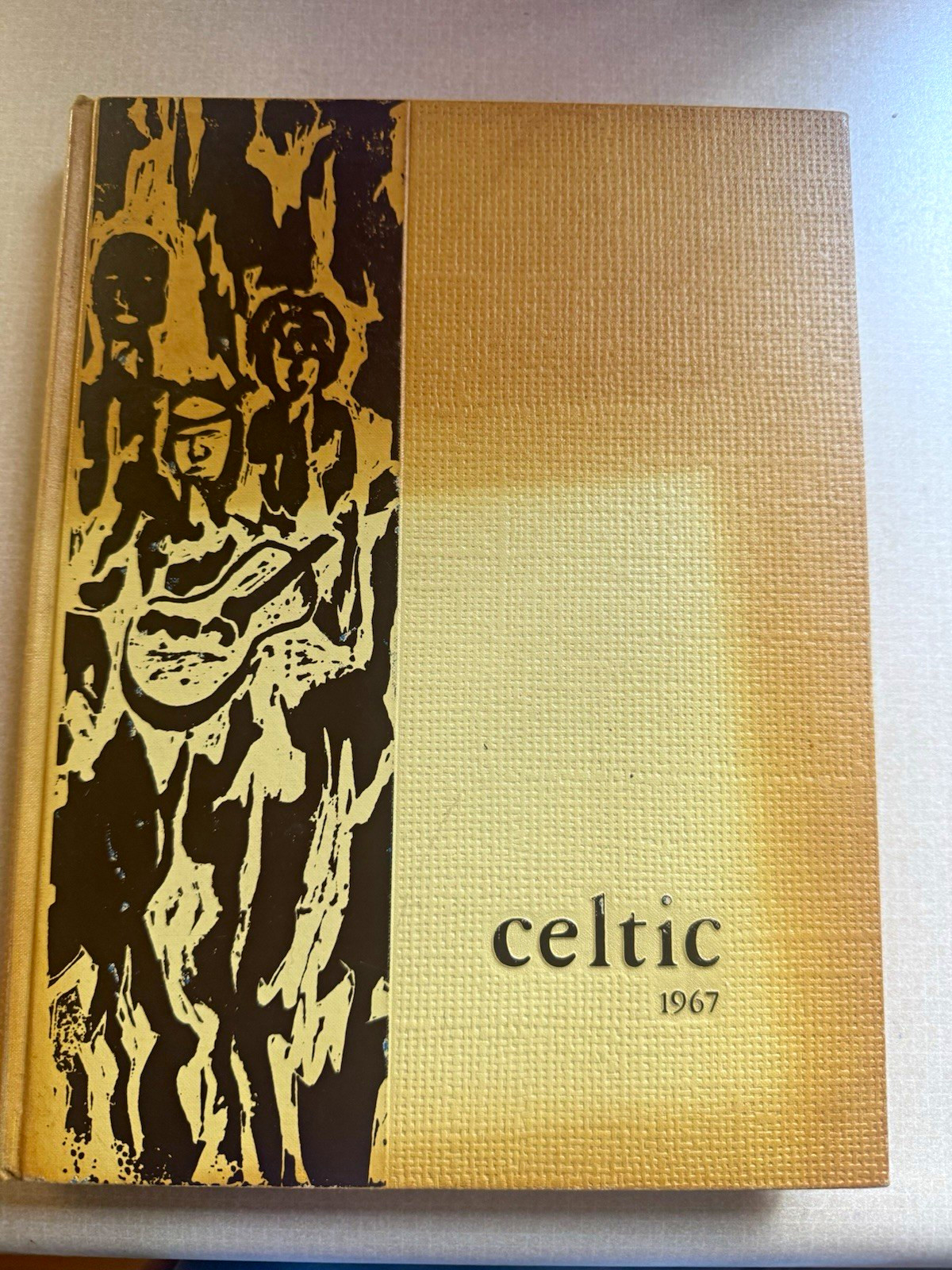 Celtic 1967 Yearbook David Douglas High School Portland Oregon - No Markings Celtic 1967 Yearbook David Douglas High School Portland Oregon - No Markings