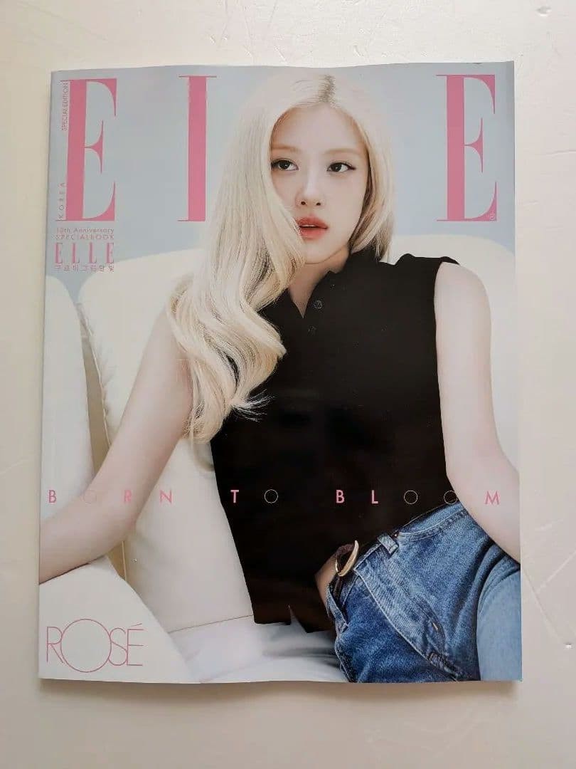 BLACKPINK Rosé ELLE KOREA Special Issue Magazine with 2 Photocards Set
