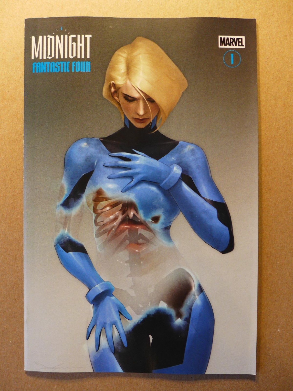 Midnight Fantastic Four #1 - Jeehyung Lee 1:25 Variant - Marvel 2026 Midnight Fantastic Four #1 - Jeehyung Lee 1:25 Variant - Marvel 2026