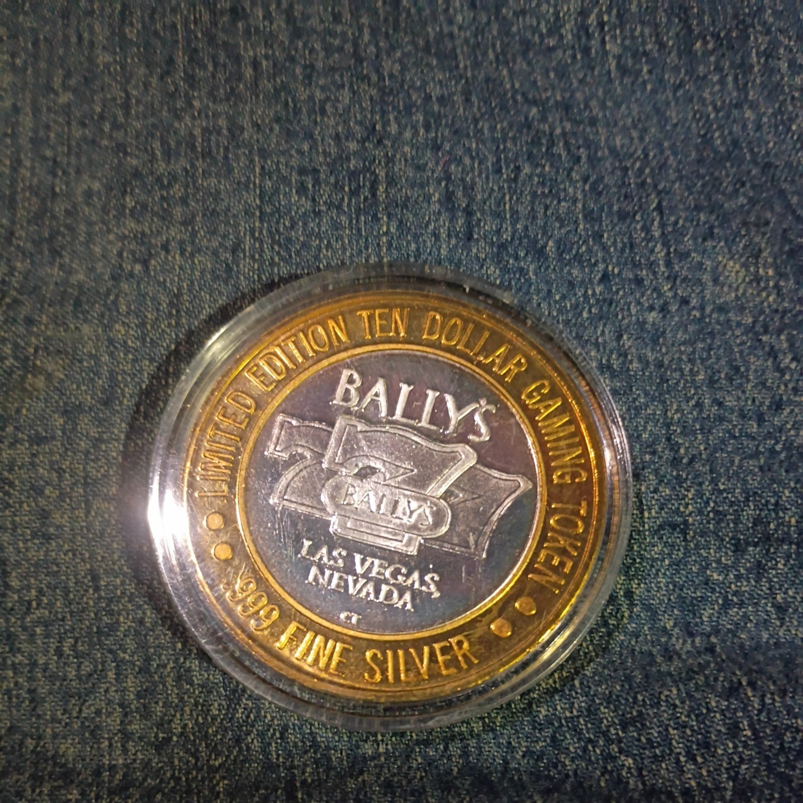 Bally's Las Vegas $10 Limited Edition Gaming Token .999 Fine Silver vintage. Bally's Las Vegas $10 Limited Edition Gaming Token .999 Fine Silver vintage.