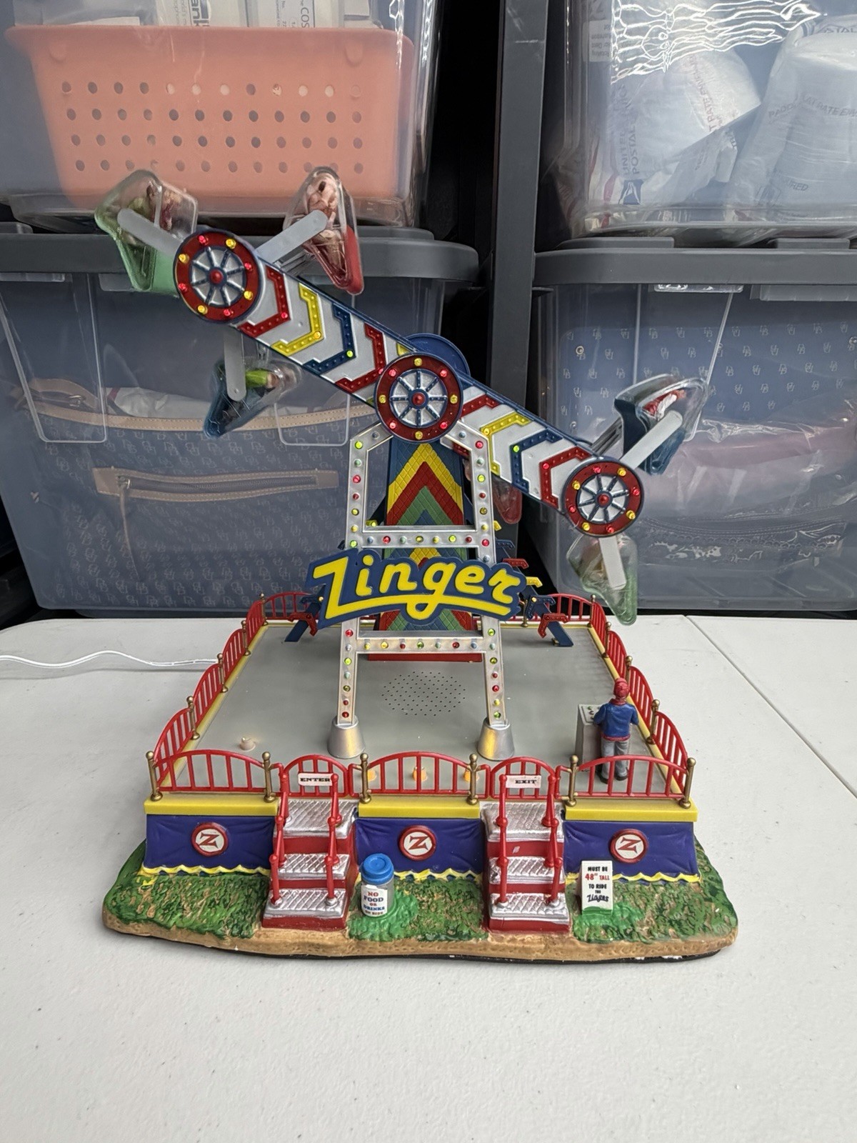 Lemax Carole Towne The Zinger Animated Carnival Ride With Original Box Lemax Carole Towne The Zinger Animated Carnival Ride With Original Box