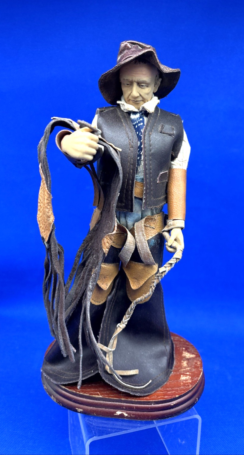 Rare VTG John Wayne (THE DUKE) Figurine/Statue 12 \