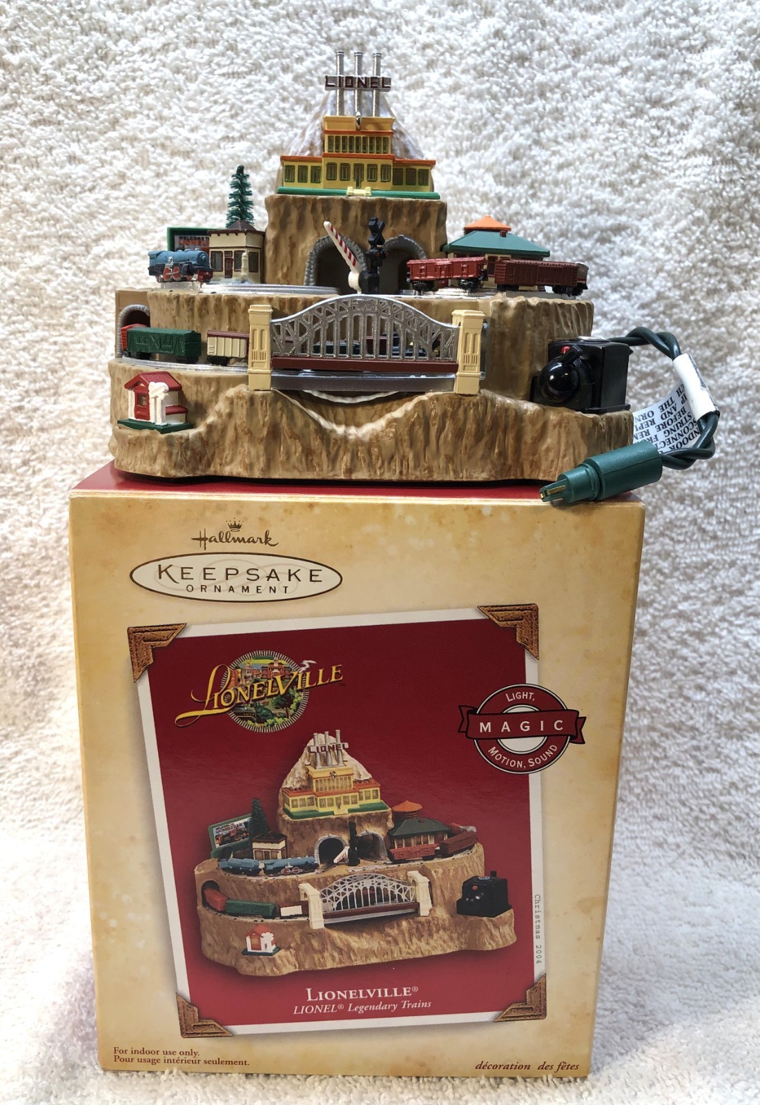 Hallmark Lionelville Christmas Ornament LIONEL Legendary Trains Collectible 2004 Hallmark Lionelville Christmas Ornament LIONEL Legendary Trains Collectible 2004