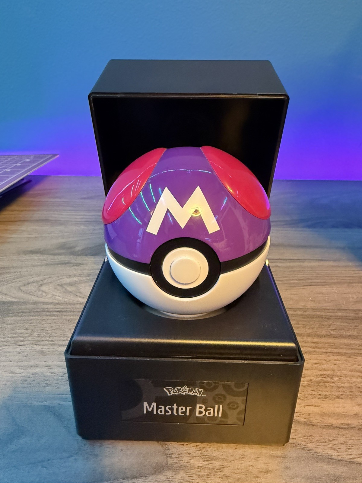 The Wand Company Special Edition Pokemon Master Ball Electronic Replica Pokémon The Wand Company Special Edition Pokemon Master Ball Electronic Replica Pokémon