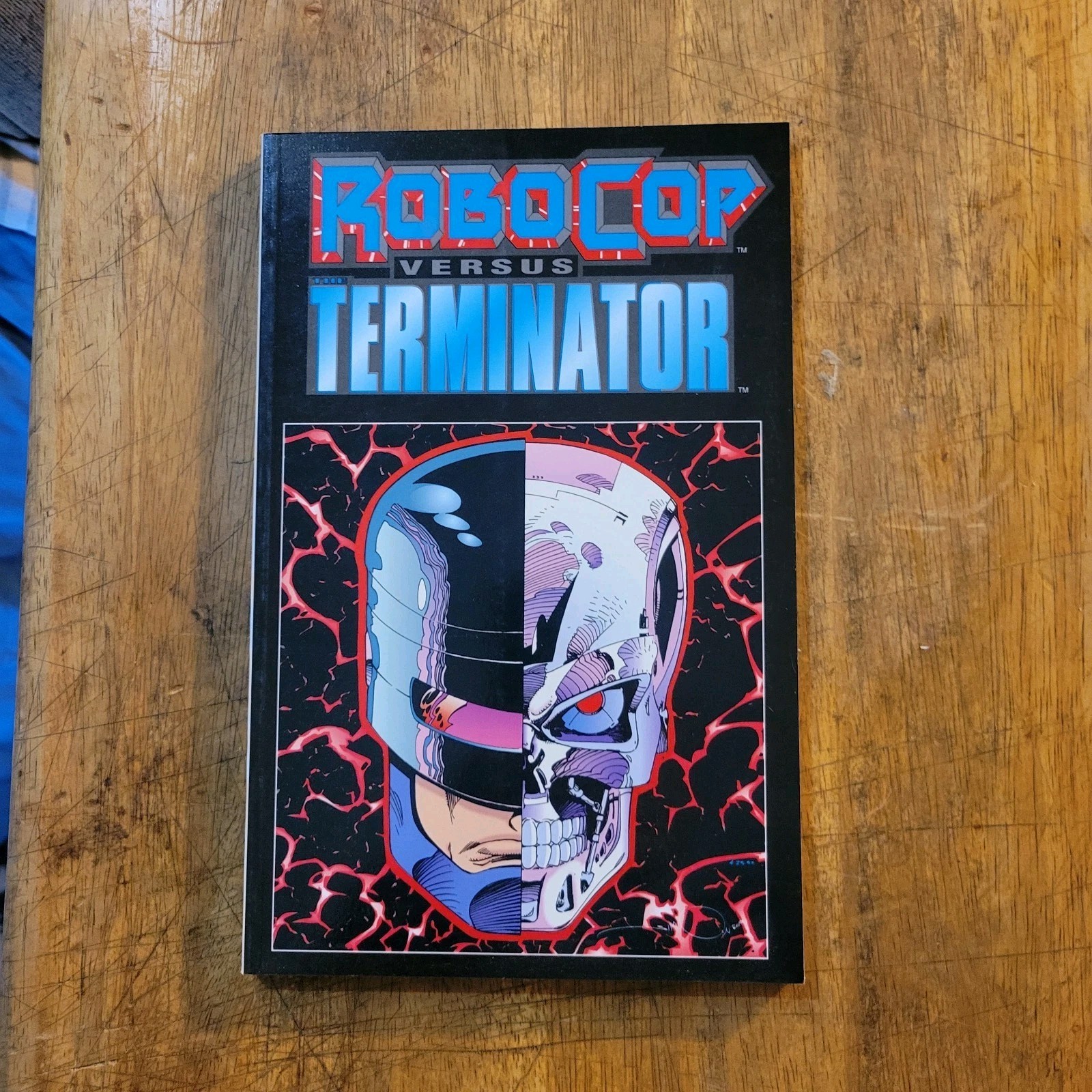 Dark Horse Robocop Versus The Terminator TPB OOP Frank Miller Walt Simonson 1992 Dark Horse Robocop Versus The Terminator TPB OOP Frank Miller Walt Simonson 1992