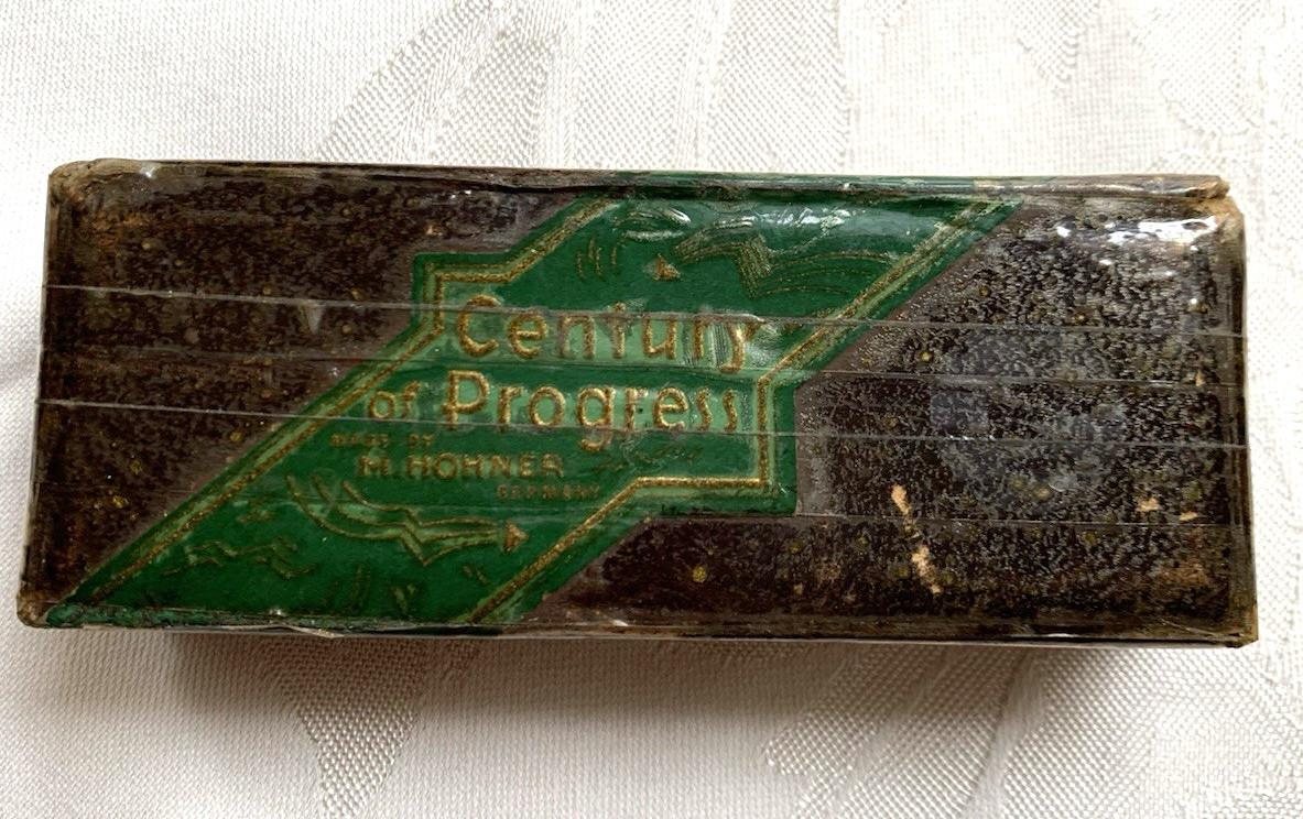 Vintage 1934 Chicago World's Fair Century of Progress Harmonica w Box AS IS Vintage 1934 Chicago World's Fair Century of Progress Harmonica w Box AS IS