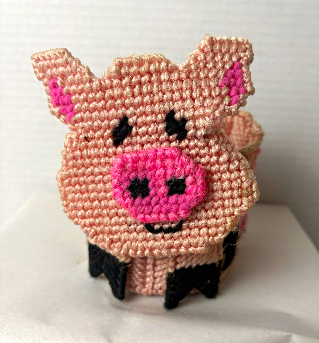 Vintage Plastic Canvas Needlepoint Pink Pig Container Holder Ceramic Heart Dish