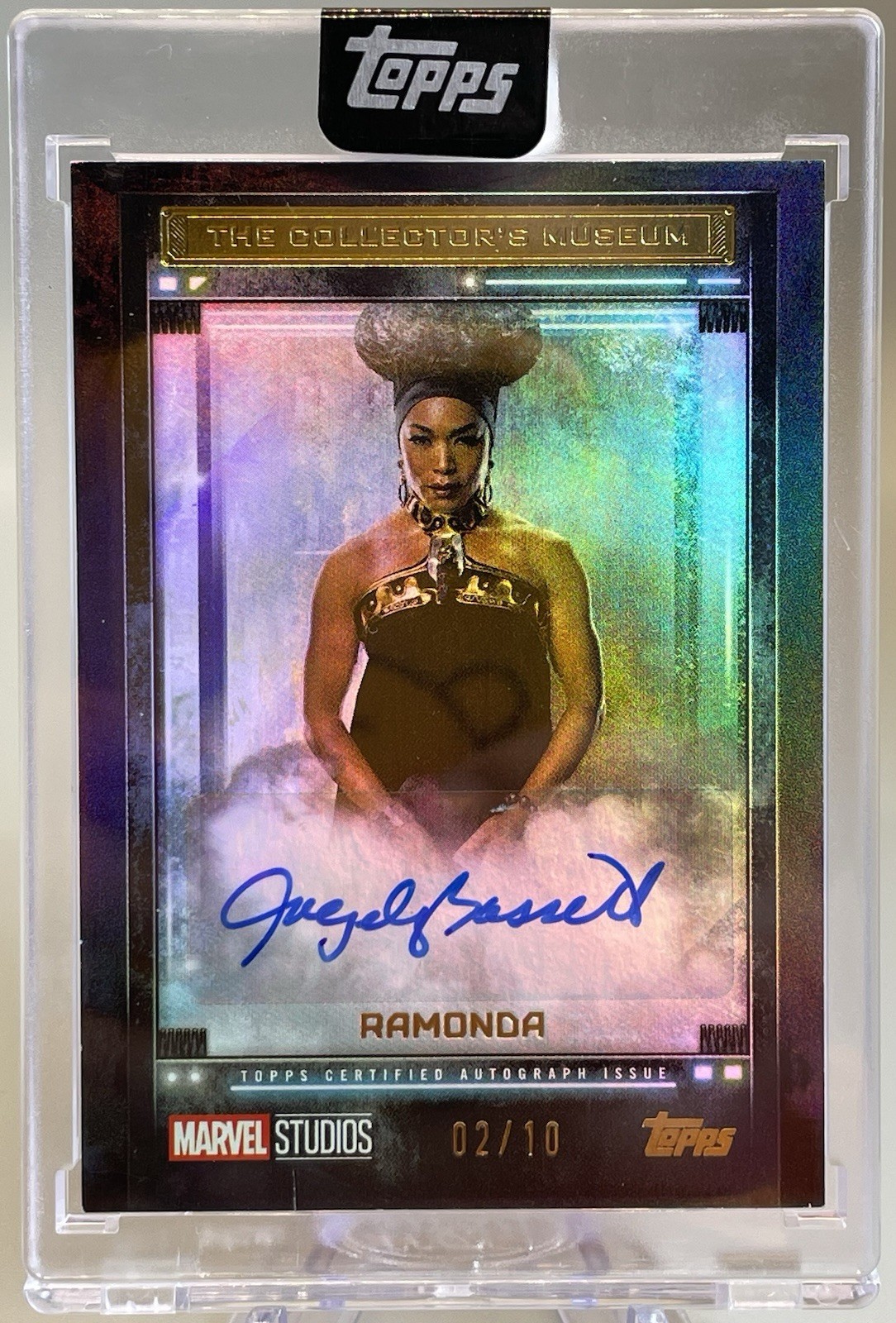 Topps Marvel The Collector’s Museum Angela Bassett Auto Queen Ramanda Black /10 Topps Marvel The Collector’s Museum Angela Bassett Auto Queen Ramanda Black /10