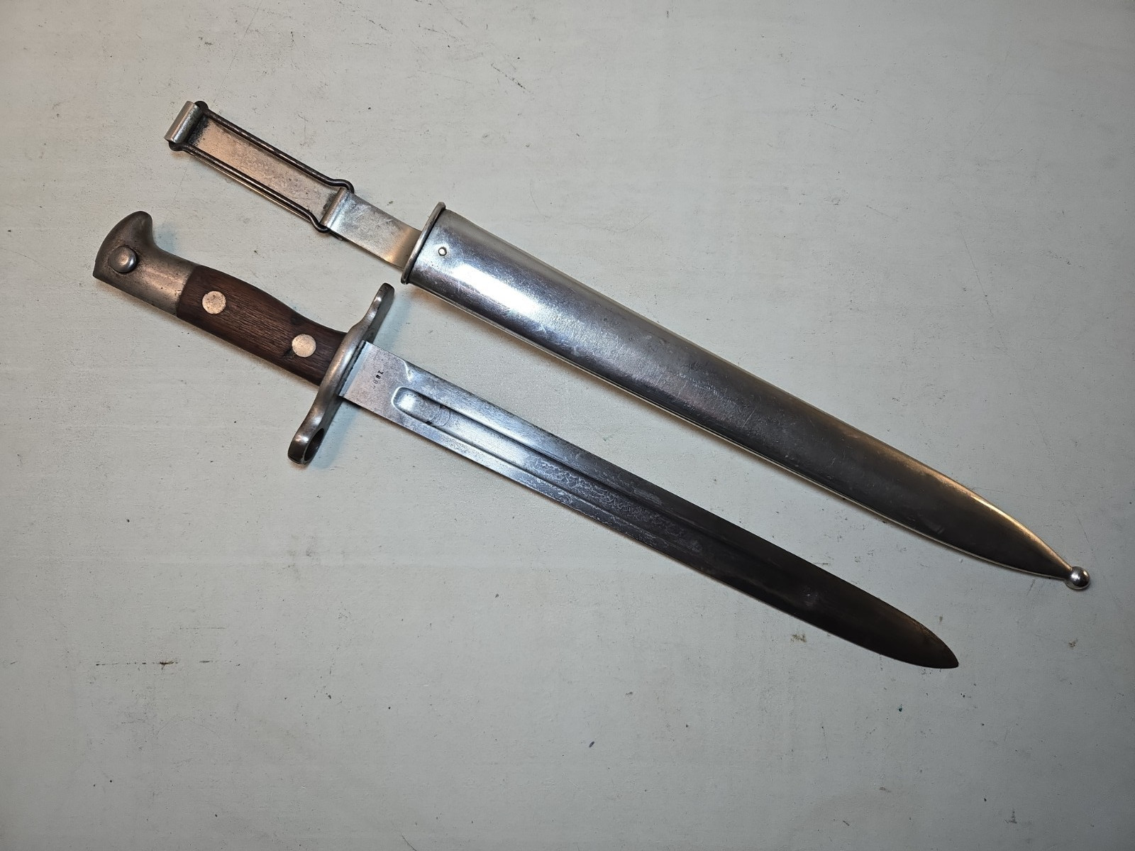 WWI Krag M1892 Bayonet w/Scabbard - Dated 1897