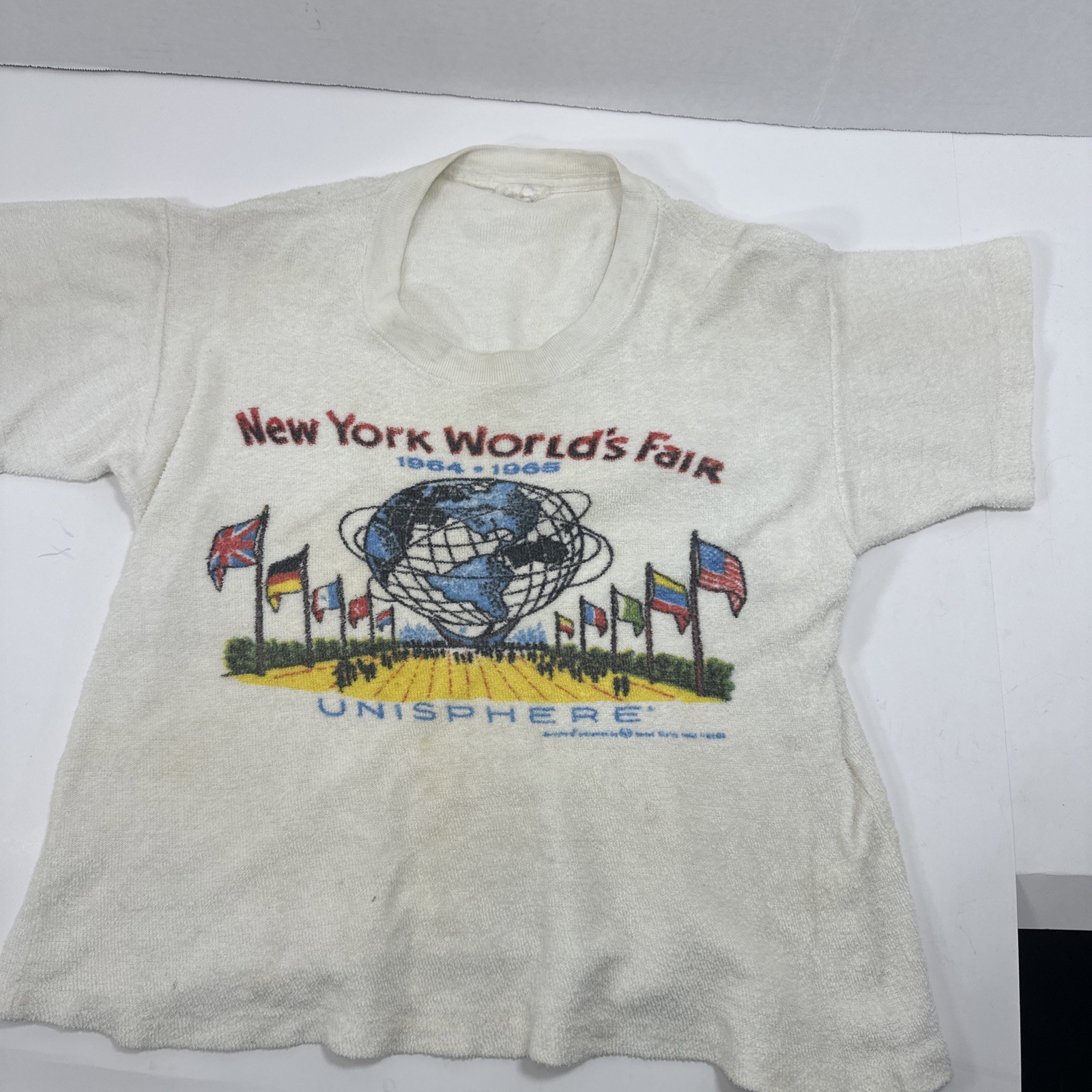 VTG TERRY CLOTH Original New York World’s Fair Unisphere 1964-1965 Youth Size VTG TERRY CLOTH Original New York World’s Fair Unisphere 1964-1965 Youth Size