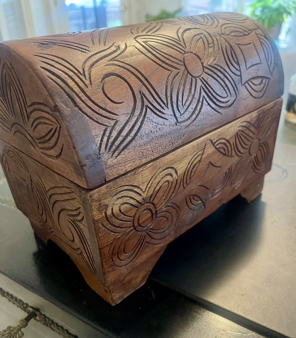 Vintage Hand Carved Old World Box 