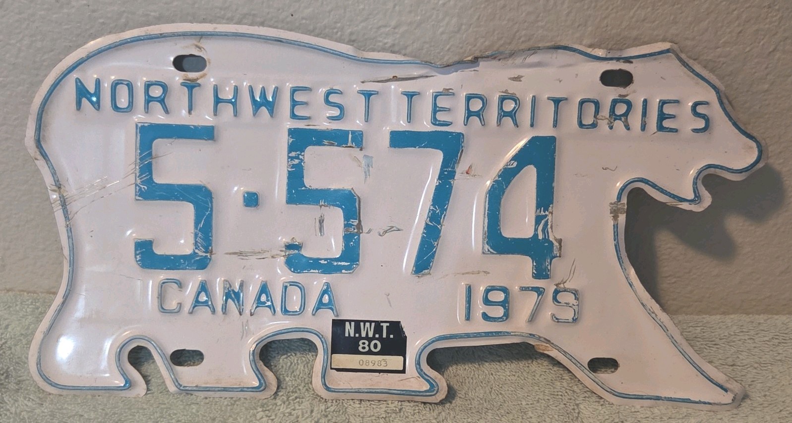 Vintage Canada License Plate   1979 Northwest Territories w/NWT 80 Tag