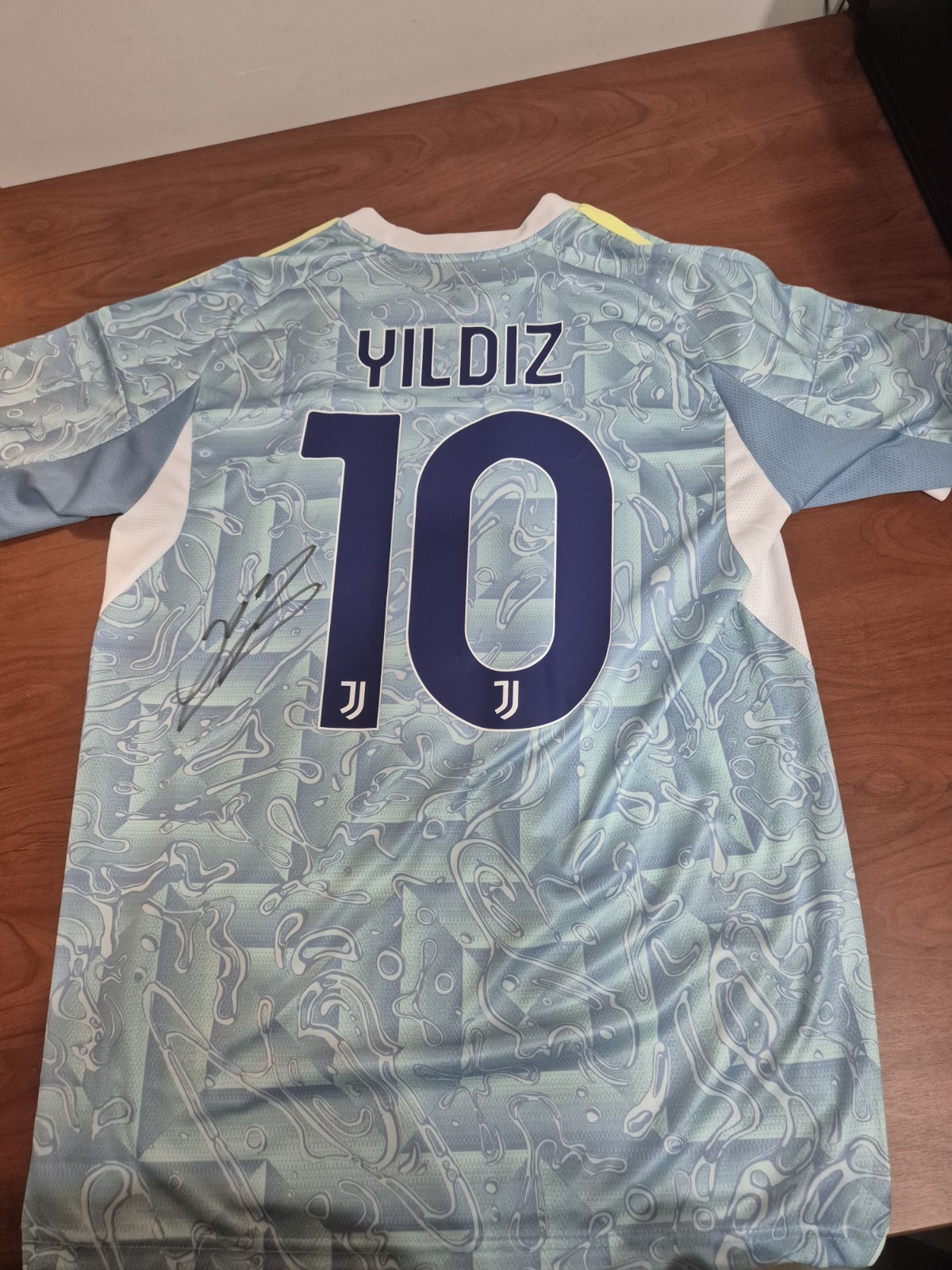 Juventus Yildiz 10 Autographed Football Shirt Size L With Photo & Video Evidence