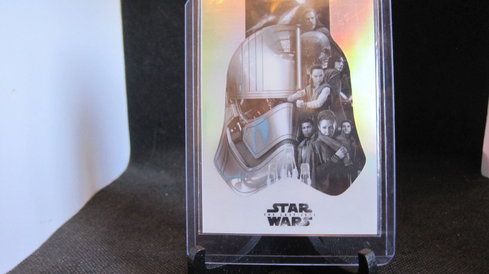 2026 Topps Chrome Star Wars The Eighth Eras #E-8 2026 Topps Chrome Star Wars The Eighth Eras #E-8