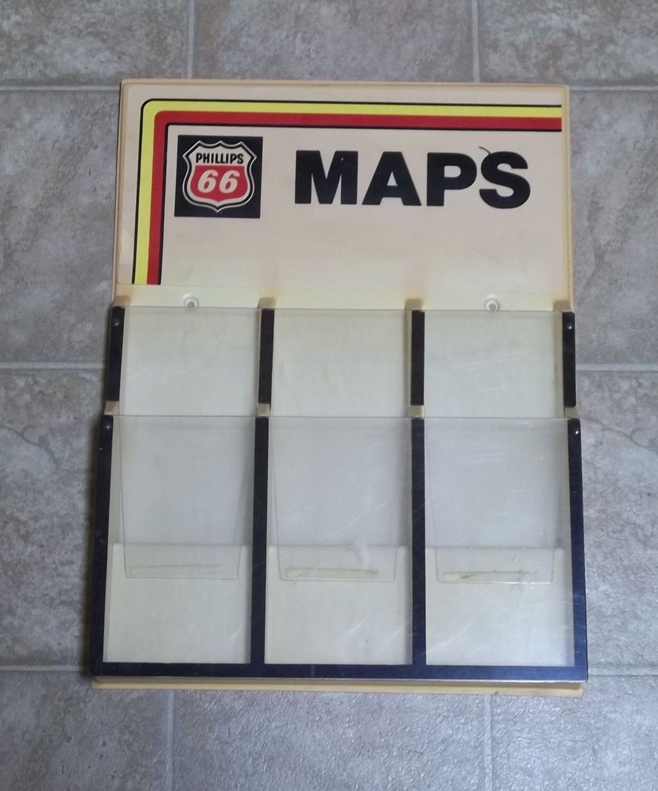VINTAGE PHILLIPS 66 MAP RACK HOLDER 1970s VINTAGE PHILLIPS 66 MAP RACK HOLDER 1970s