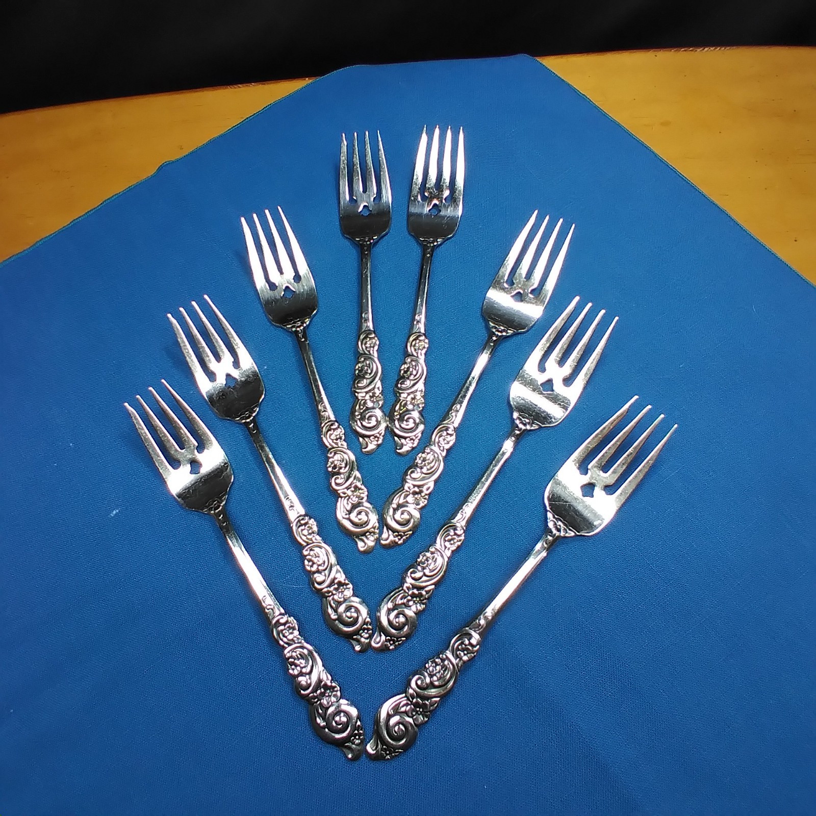 8 Vintage Oneida Stainless Steel 