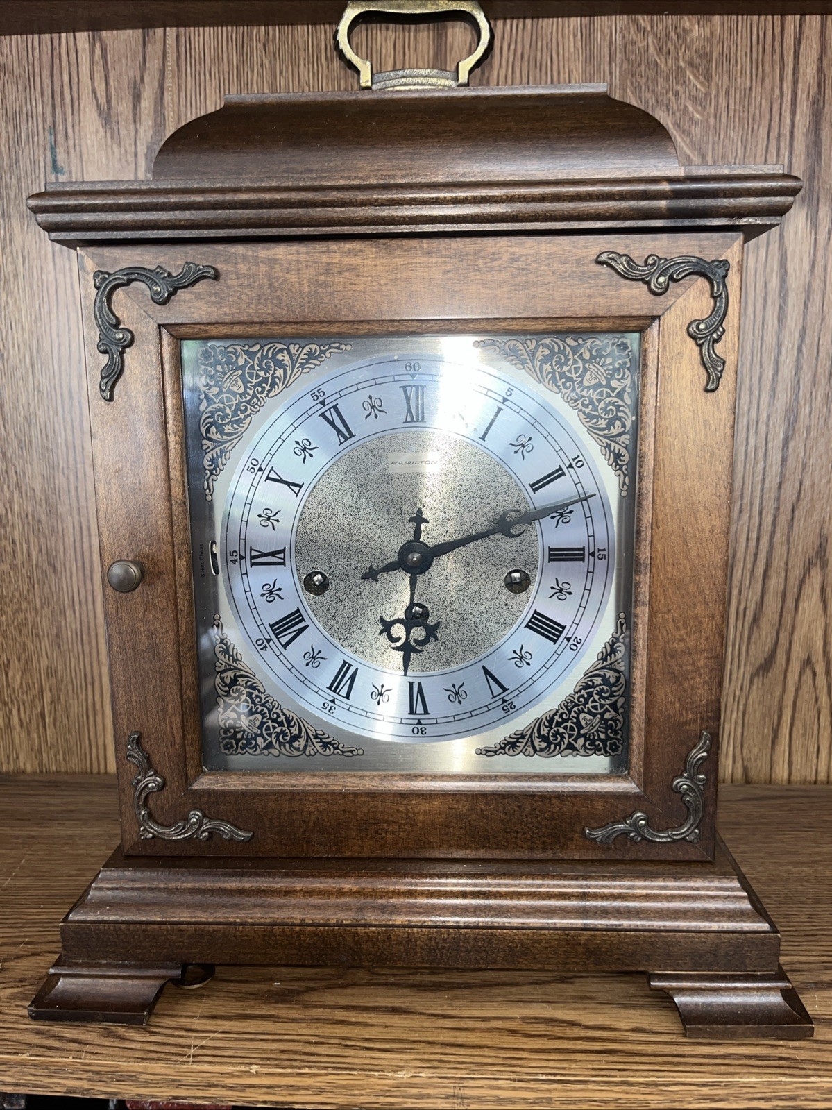 Antique Hamilton 8 days Mantel Clock With Key Working Antique Hamilton 8 days Mantel Clock With Key Working
