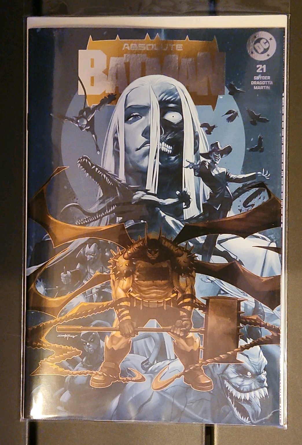 ABSOLUTE BATMAN 21 SANTA FUNG GOLD FOIL VIRGIN VARIANT SECRET DROP NM 2026 ABSOLUTE BATMAN 21 SANTA FUNG GOLD FOIL VIRGIN VARIANT SECRET DROP NM 2026