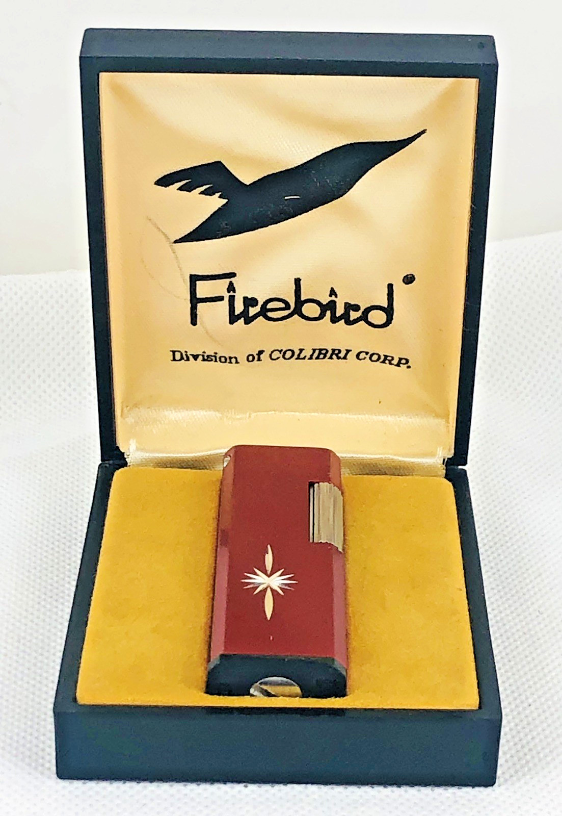 Vintage Red Colibri Firebird Starburst Flipper Slim Lighter Original Case Vintage Red Colibri Firebird Starburst Flipper Slim Lighter Original Case