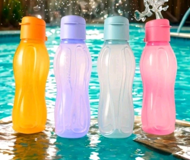 Tupperware New Aquasafe Fliptop Multicolor 310 Ml Water Bottle Set Liquid Tight Tupperware New Aquasafe Fliptop Multicolor 310 Ml Water Bottle Set Liquid Tight