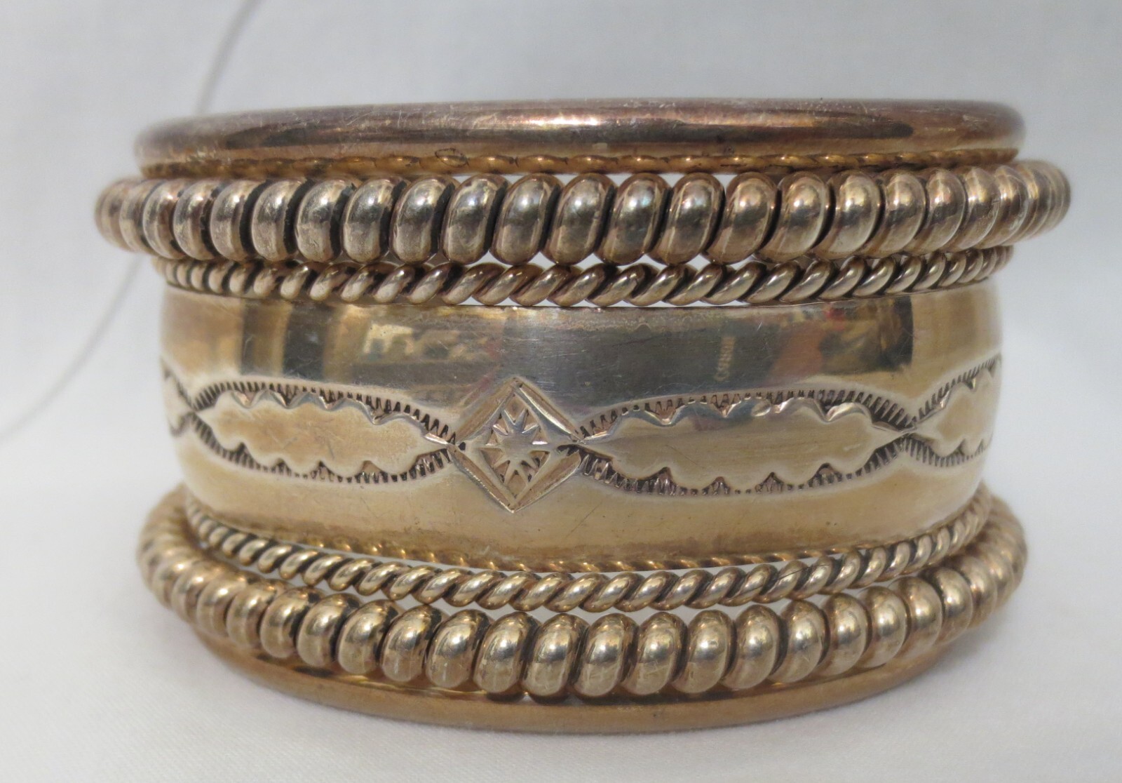 Vtg large 95 grams Sterling GAHE Southwestern Navajo 1.5 Vtg large 95 grams Sterling GAHE Southwestern Navajo 1.5