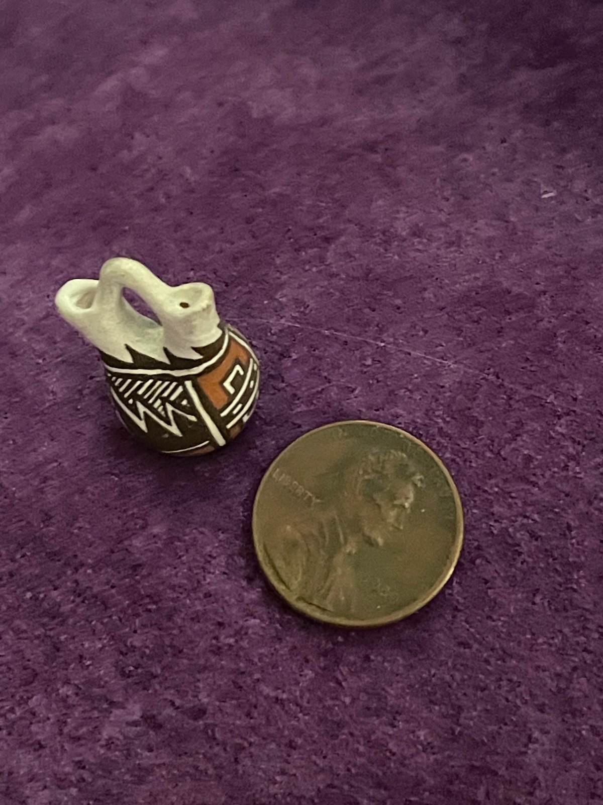 MINIATURE-TINY NATIVE AMERICAN WEDDING VASE-NOREEN SIMPLICIO 7/8\ MINIATURE-TINY NATIVE AMERICAN WEDDING VASE-NOREEN SIMPLICIO 7/8\