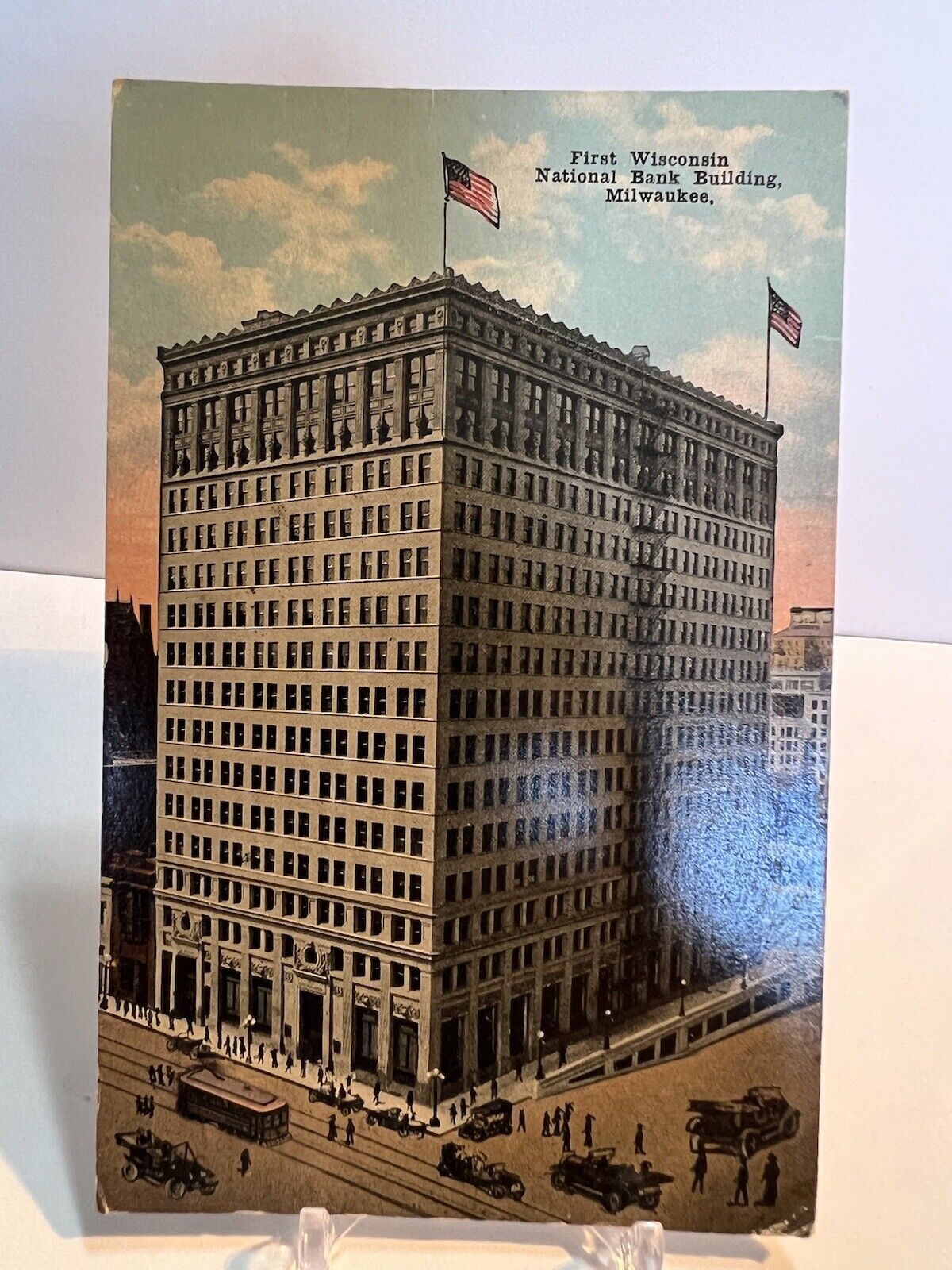 Milwaukee WI-Wisconsin, First Wisconsin National Bank Building Vintage Postcard