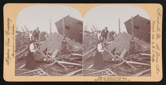 Photo:Kirksville Missouri 1899 Tornado Ruins Search for Loved Ones