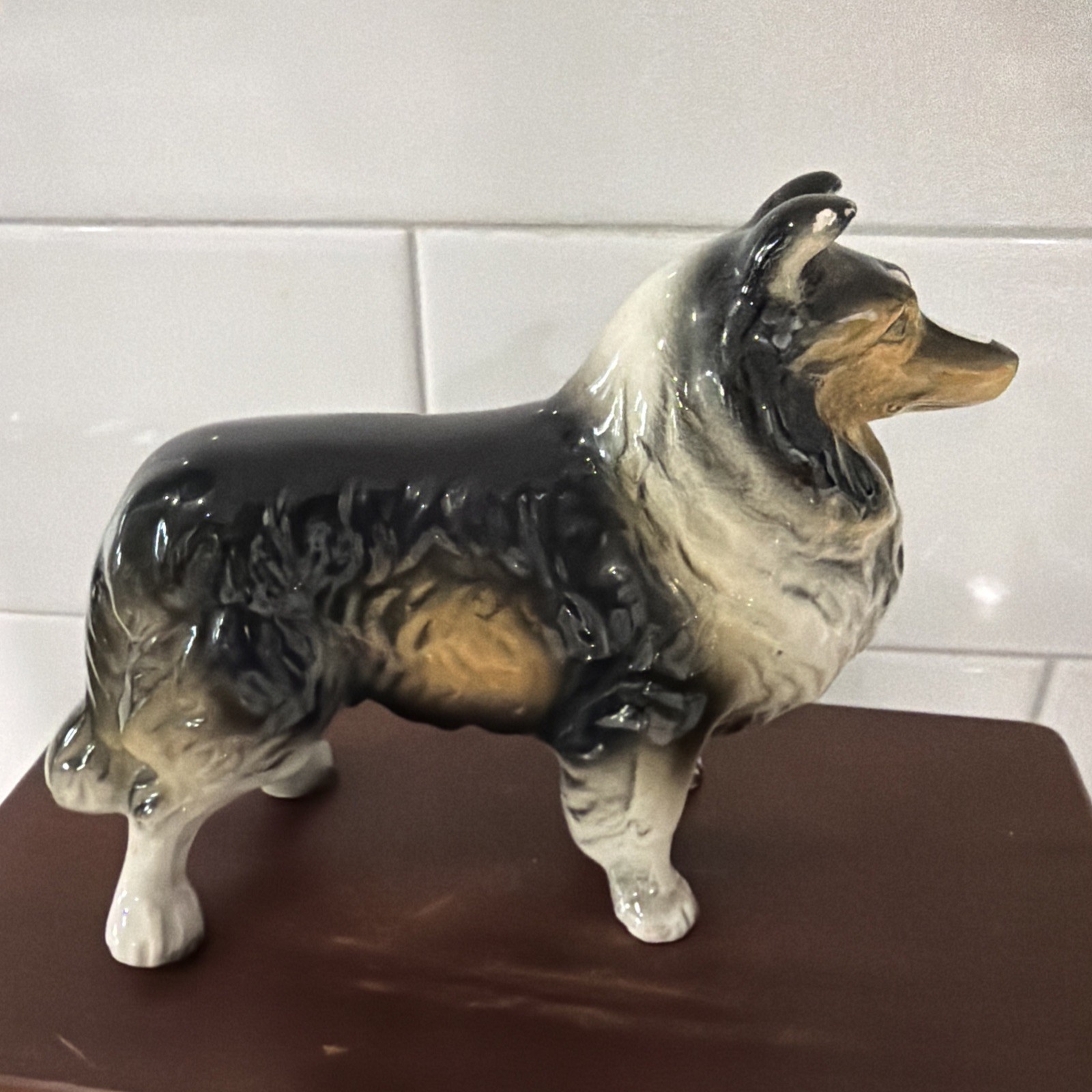 Vintage Rough Collie Or Lassie Dog Figurine Vintage Rough Collie Or Lassie Dog Figurine