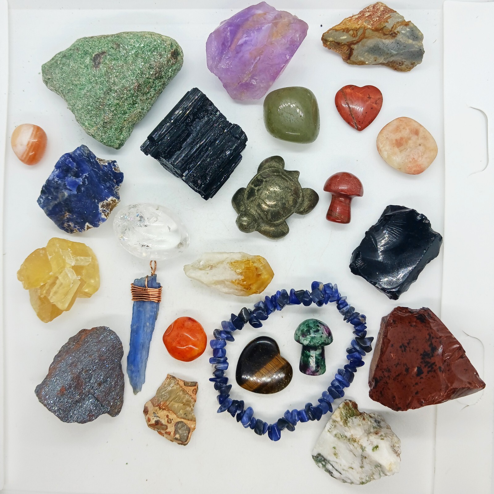 Crystal confetti - 1 lbs of an assortment of different crystals crystal mix lot Crystal confetti - 1 lbs of an assortment of different crystals crystal mix lot