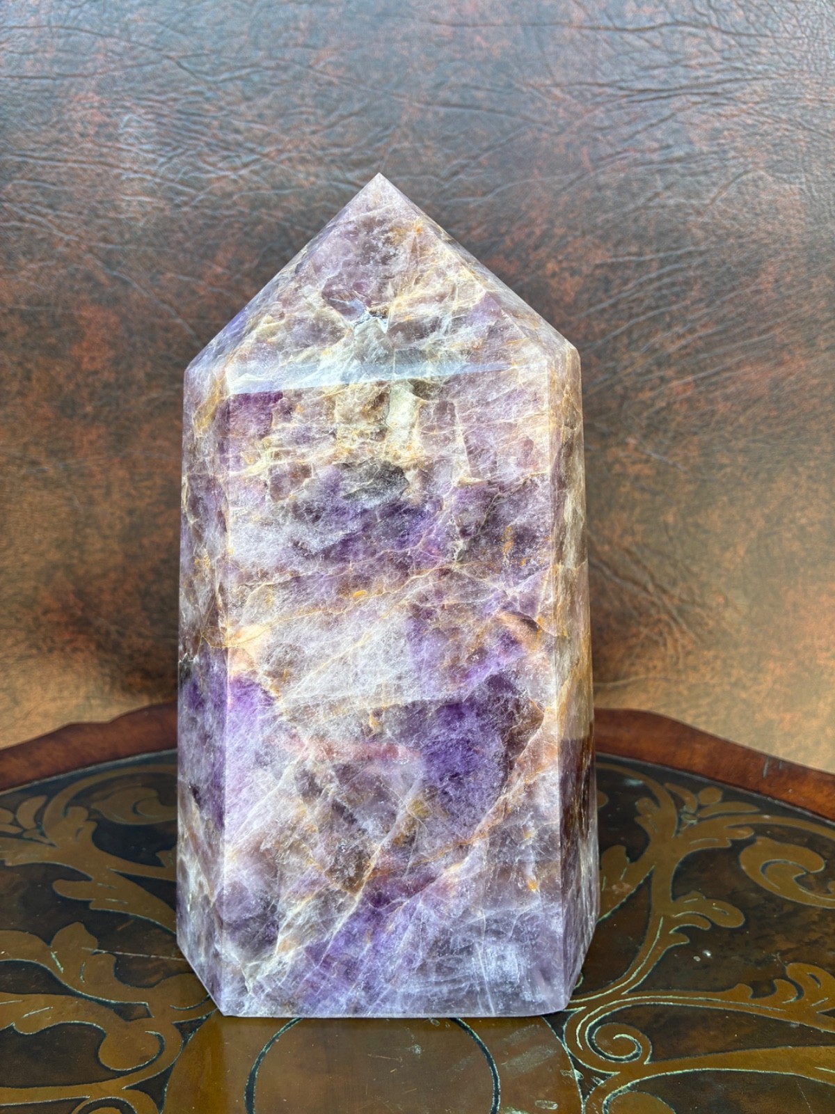 Golden Healer Amethyst Large 7 Lb. 7 oz. Generator