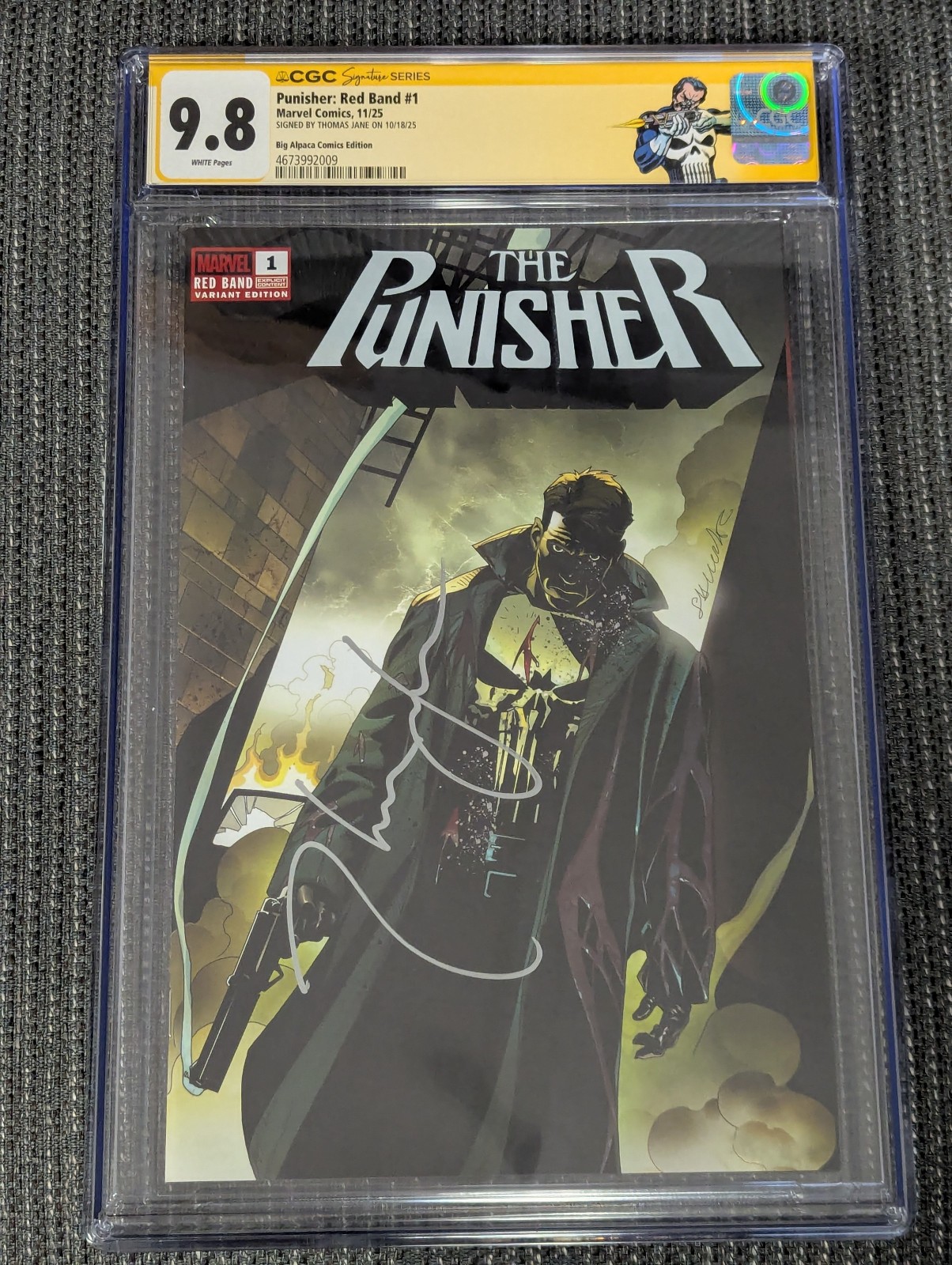Punisher: Red Band #1 Big Texas Exclusive CGC SS 9.8 Signed by Thomas Jane Punisher: Red Band #1 Big Texas Exclusive CGC SS 9.8 Signed by Thomas Jane
