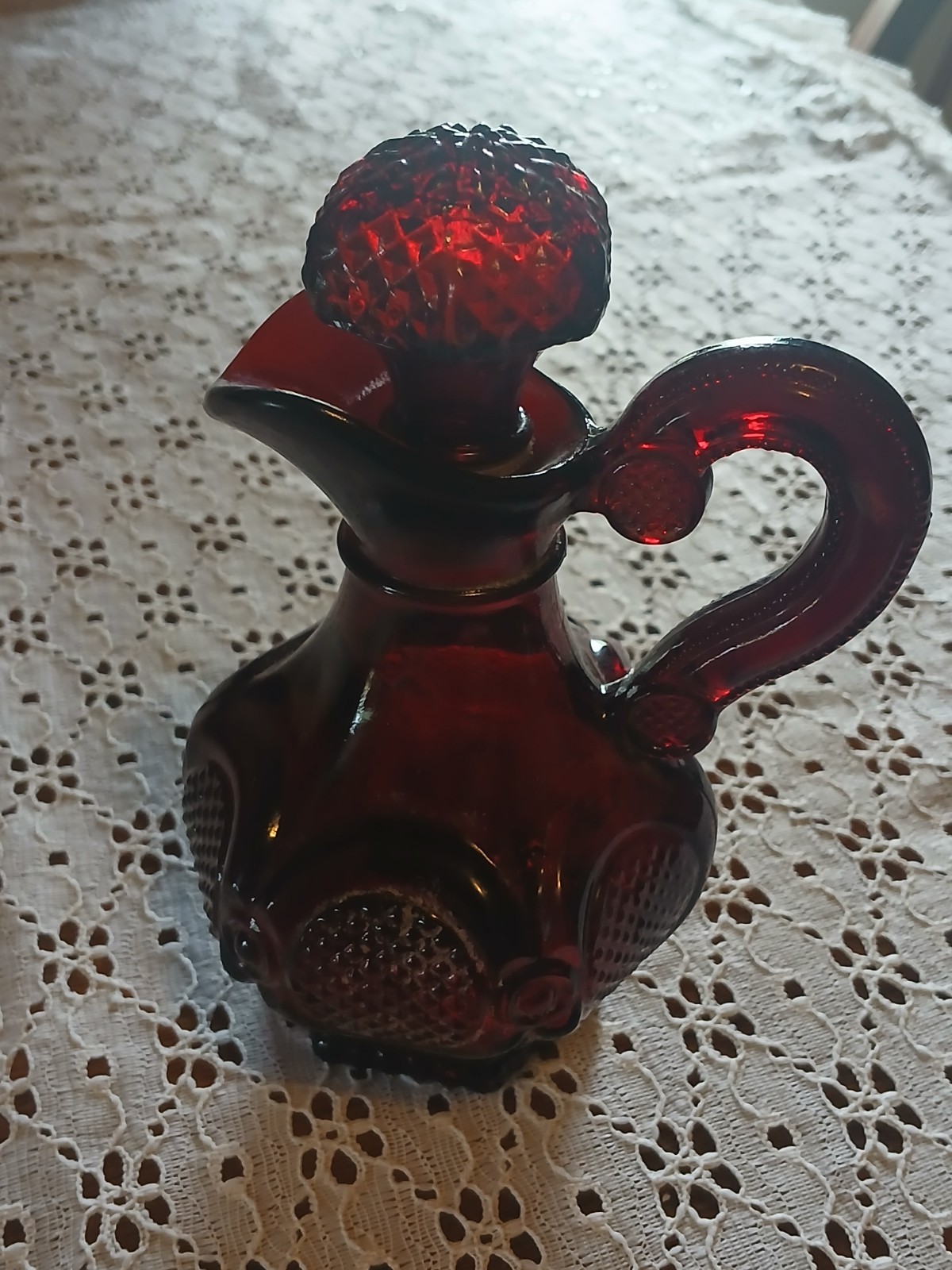 Vintage Avon 1876 Cape Cod Ruby Red Glass Cruet Decanter Vintage Avon 1876 Cape Cod Ruby Red Glass Cruet Decanter