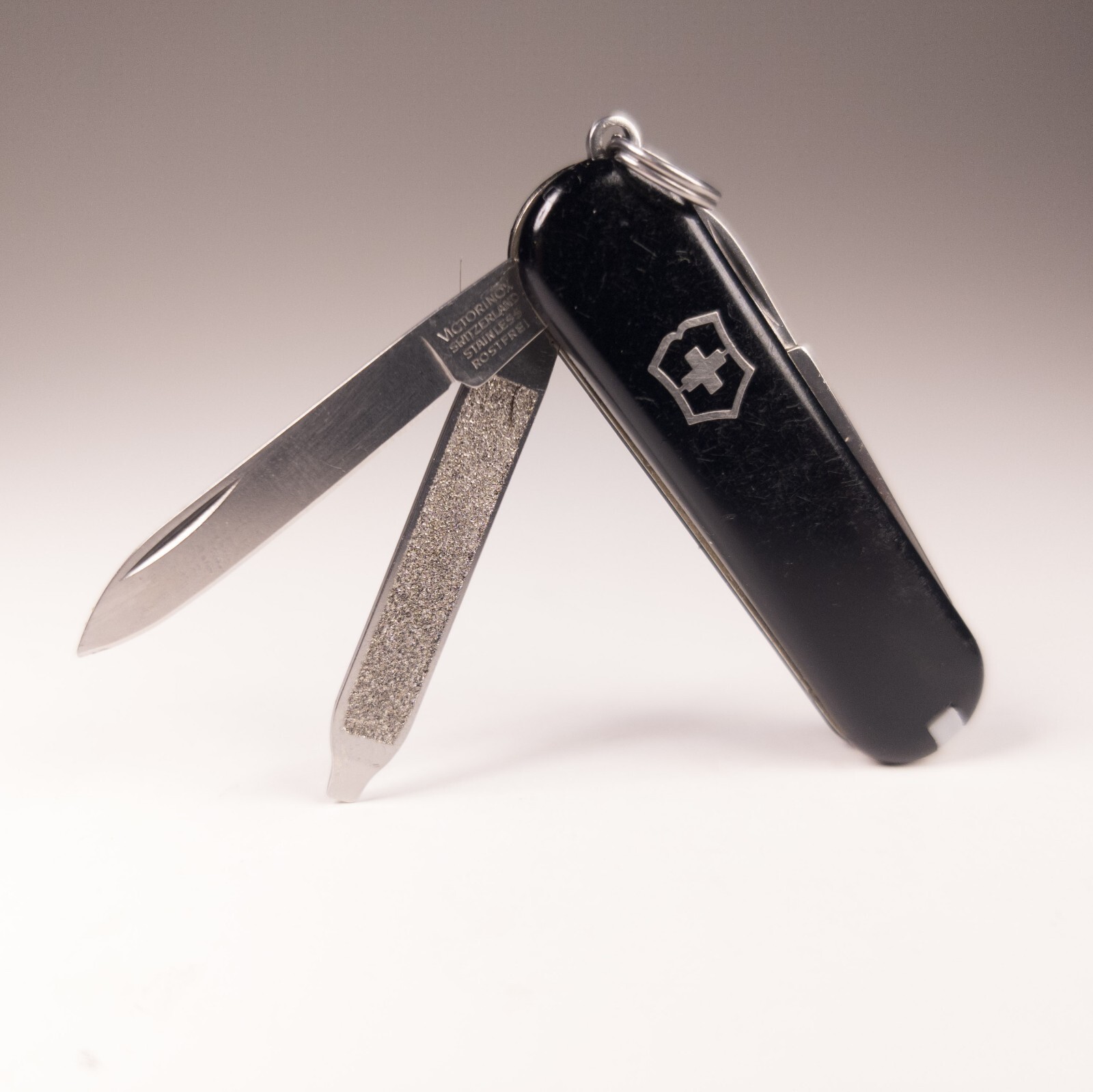 Swiss Army Knife Victorinox 58mm Classic SD Pocket Knife Black Swiss Army Knife Victorinox 58mm Classic SD Pocket Knife Black