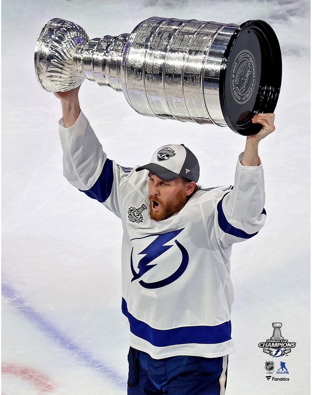 Blake Coleman Tampa Bay Lightning Unsigned 2020 Stanley Cup Champs Raise Photo