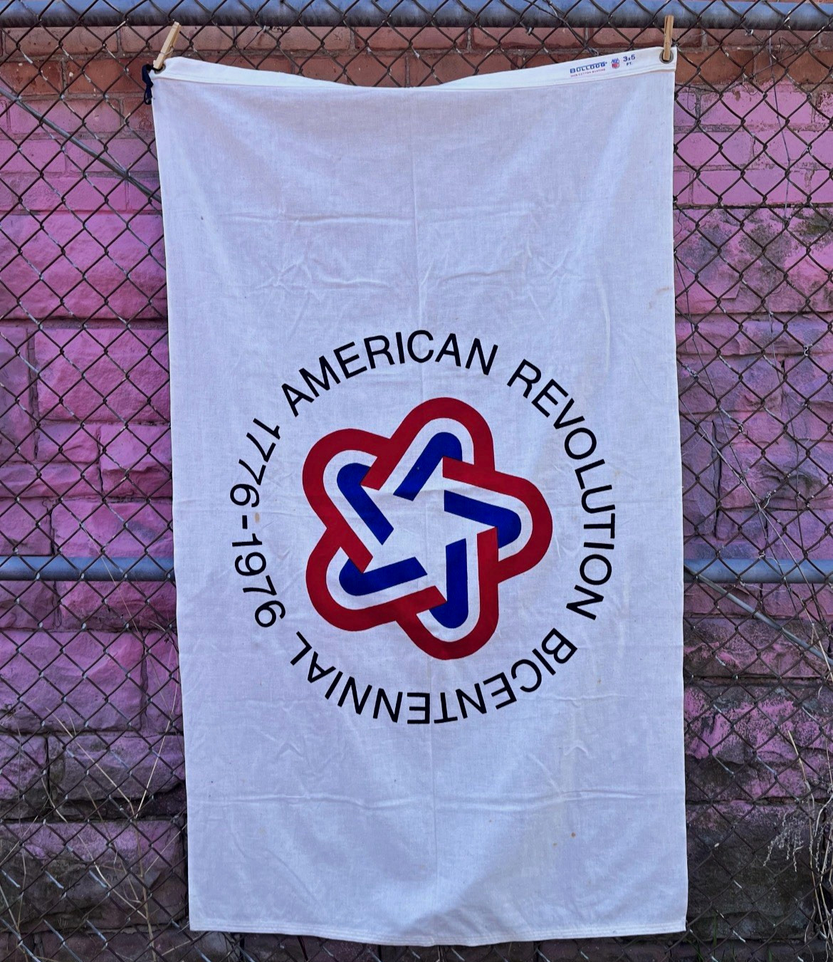 Vintage 1970s American Revolution Bicentennial 1976 Flag Vintage 1970s American Revolution Bicentennial 1976 Flag