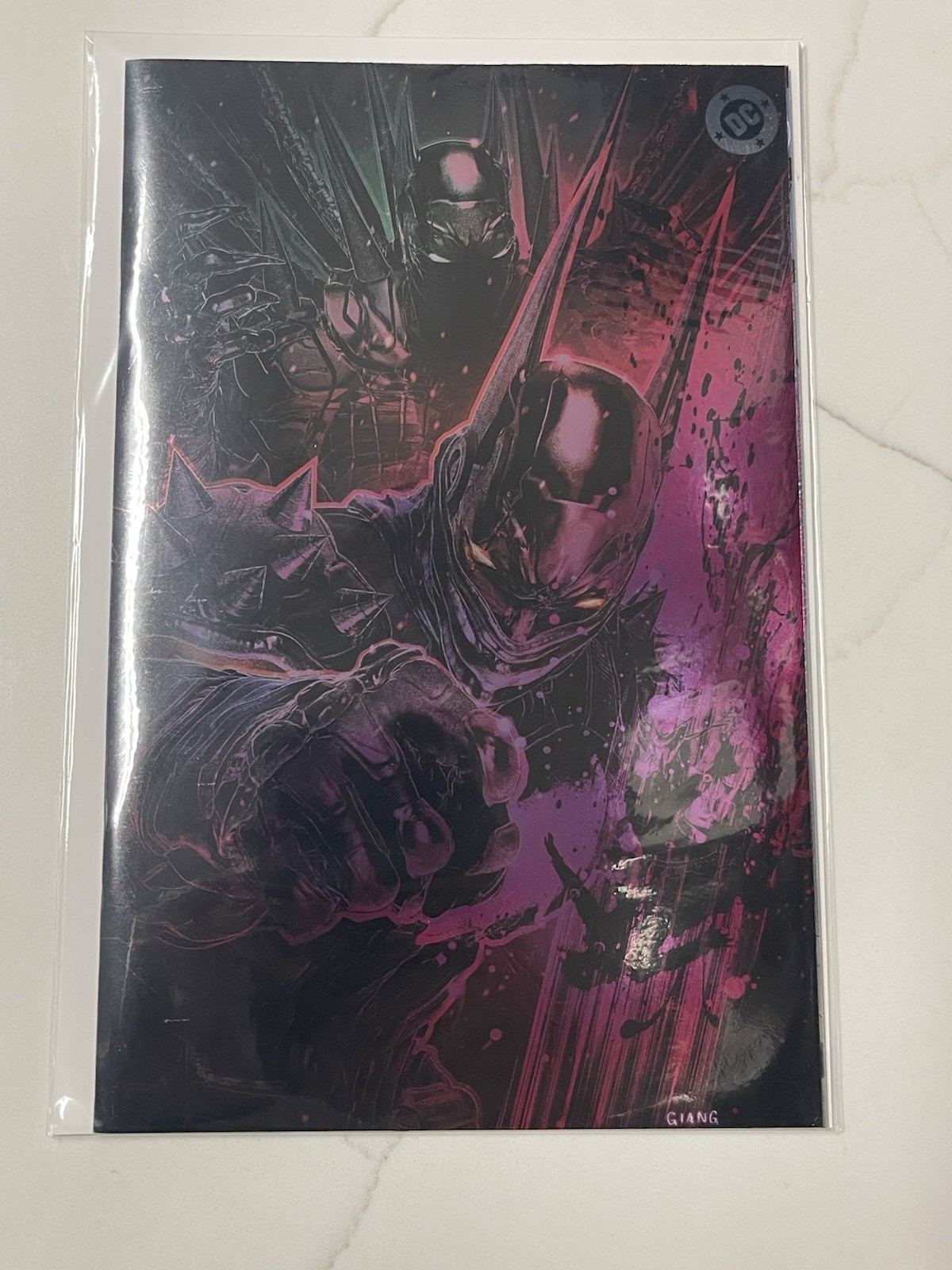ABSOLUTE BATMAN #24 GIANG AQ PINK BUBLEGUM FOIL NYCC 2026 ABSOLUTE BATMAN #24 GIANG AQ PINK BUBLEGUM FOIL NYCC 2026