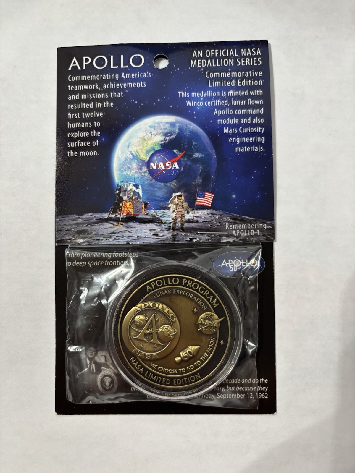 APOLLO PROGRAM - 50th Anniversary - LUNAR FLOWN METAL - NASA MEDALLION - COA APOLLO PROGRAM - 50th Anniversary - LUNAR FLOWN METAL - NASA MEDALLION - COA