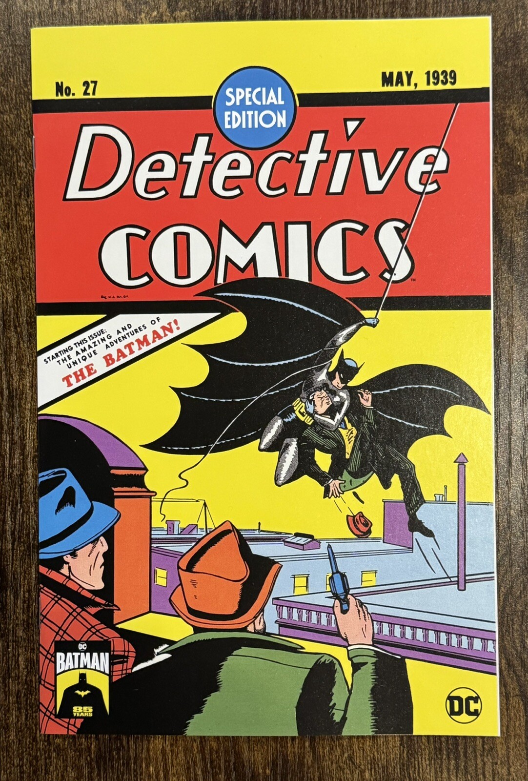 DETECTIVE COMICS #27 85th ANNIVERSARY SPECIAL EDITION New York NYC Giveaway NM-M DETECTIVE COMICS #27 85th ANNIVERSARY SPECIAL EDITION New York NYC Giveaway NM-M