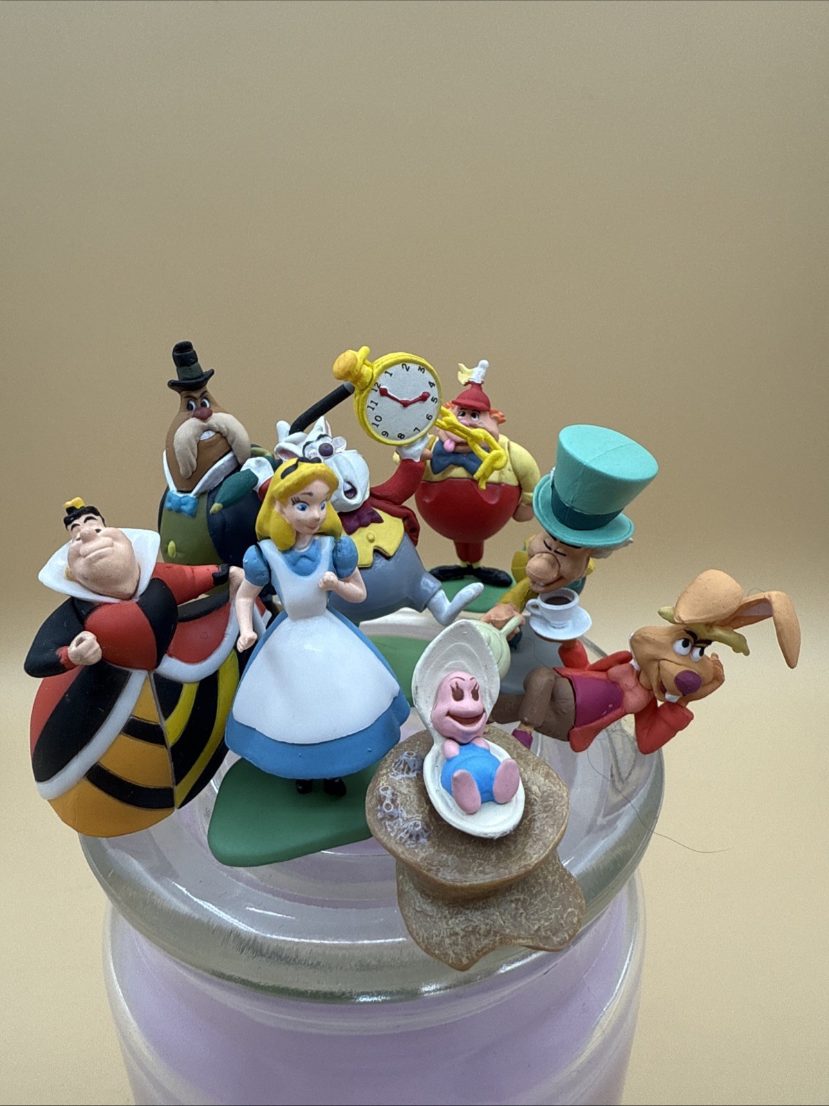 Alice in Wonderland Mini Figures Set of 8 Choco Egg Tomy Used